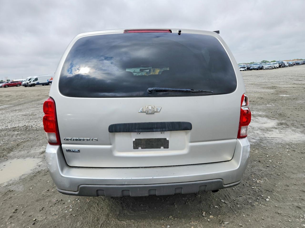 2008 Chevrolet Uplander Ls Серебряный vin: 1GNDV23W08D181126