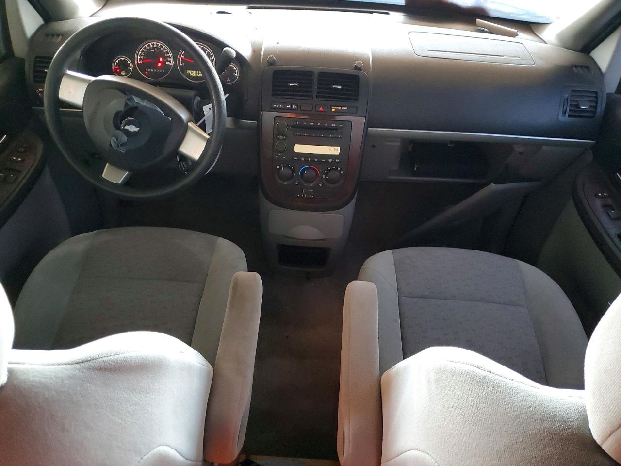2007 Chevrolet Uplander Ls Silver vin: 1GNDV23W77D181980