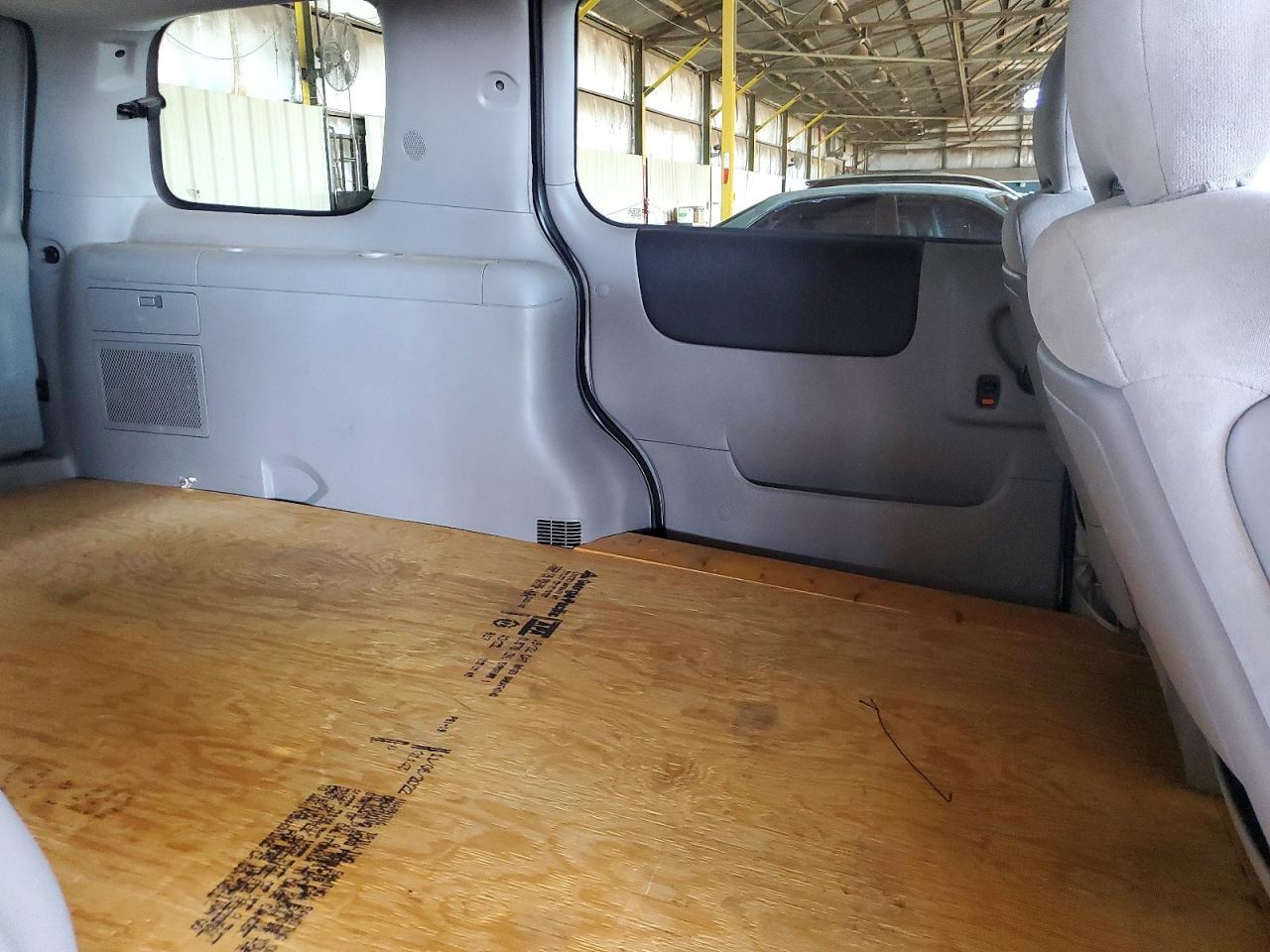 2007 Chevrolet Uplander Ls Silver vin: 1GNDV23W77D181980