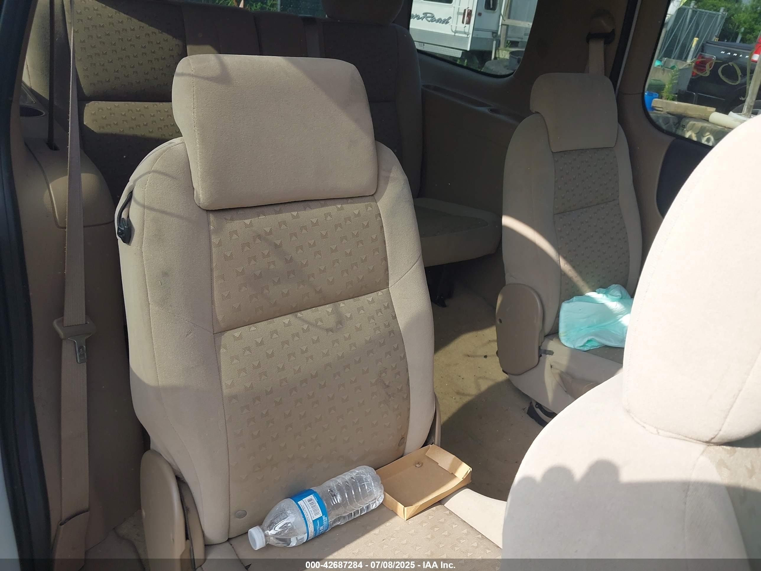 2008 Chevrolet Uplander Ls White vin: 1GNDV23W78D154408