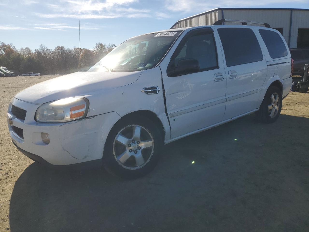 1GNDV33118D142104