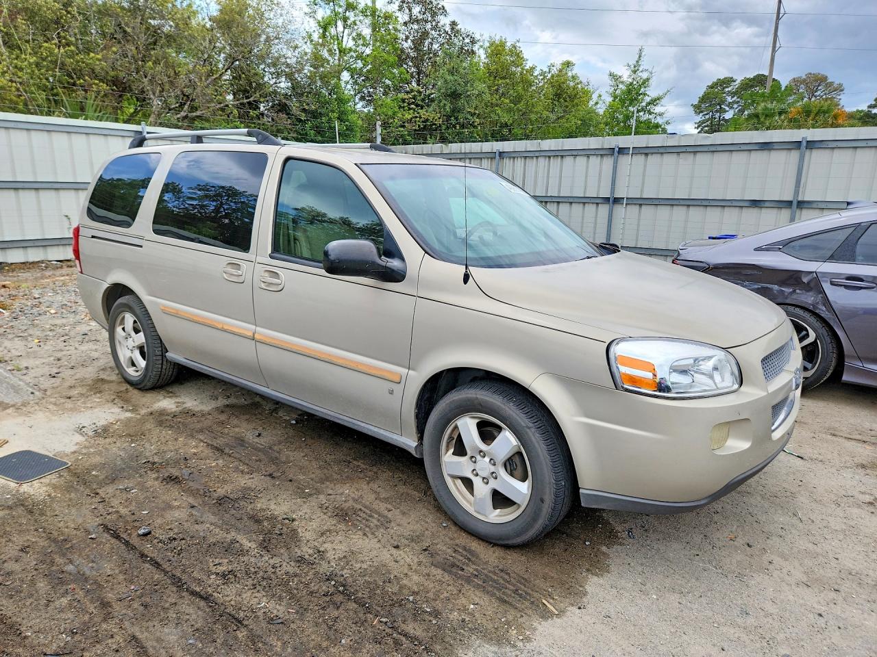 2007 Chevrolet Uplander Lt Gold vin: 1GNDV33127D126458