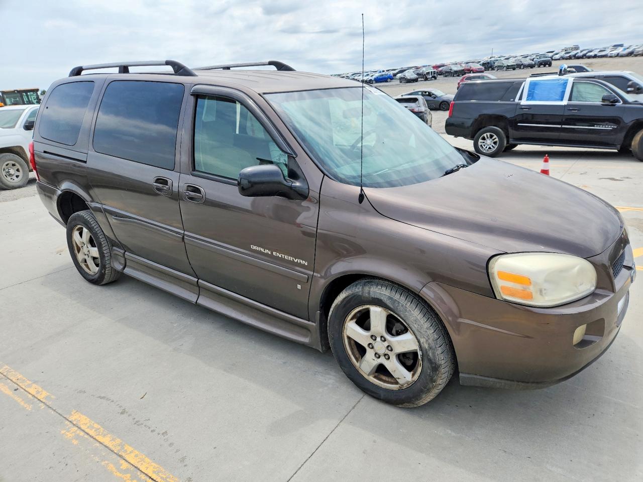 2008 Chevrolet Uplander Lt Brown vin: 1GNDV33158D129582