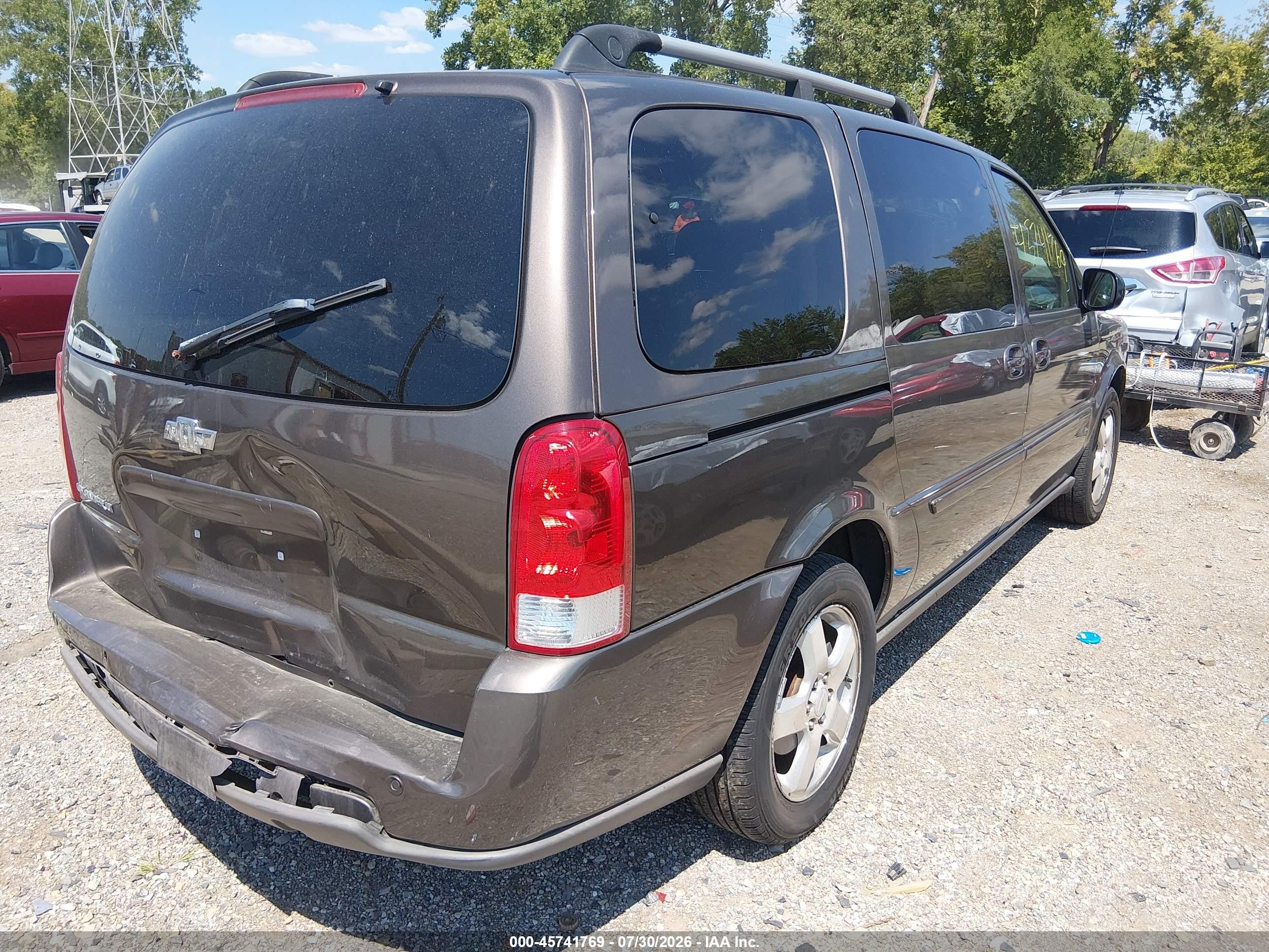 2008 Chevrolet Uplander Lt W/1lt Gold vin: 1GNDV331X8D169978