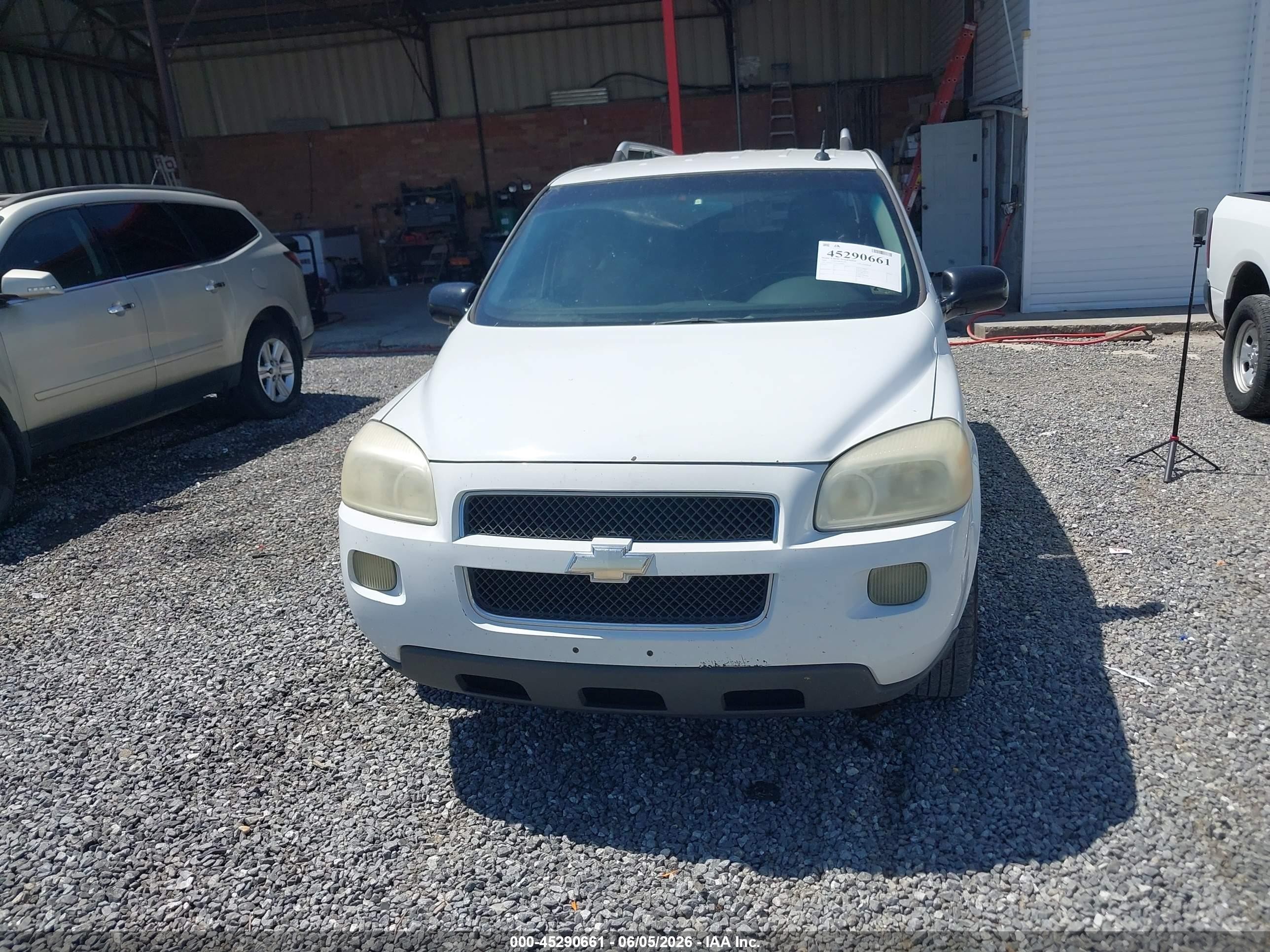 2005 Chevrolet Uplander Lt White vin: 1GNDV33L15D299984