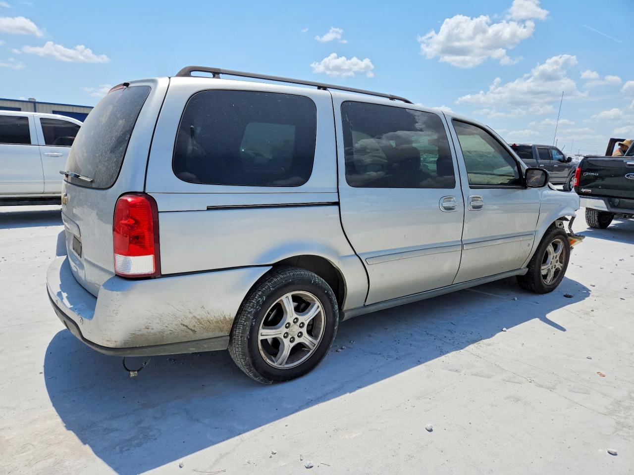 2006 Chevrolet Uplander Lt Серебряный vin: 1GNDV33L86D198331