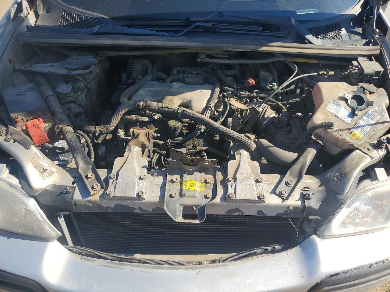 2001 Chevrolet Venture Серебряный vin: 1GNDX03E01D122623