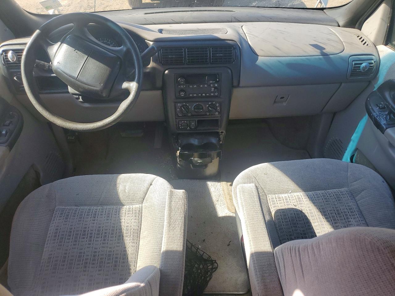 2001 Chevrolet Venture Серебряный vin: 1GNDX03E01D122623