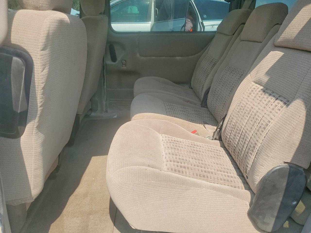 2003 Chevrolet Venture Бежевый vin: 1GNDX03E03D139179