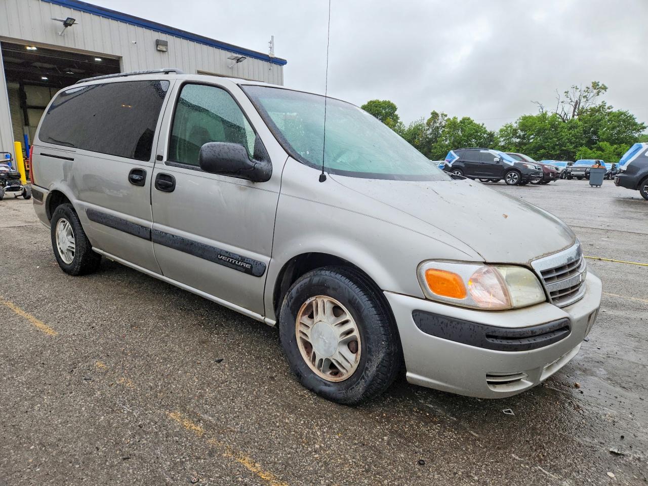 2004 Chevrolet Venture Silver vin: 1GNDX03E04D174435