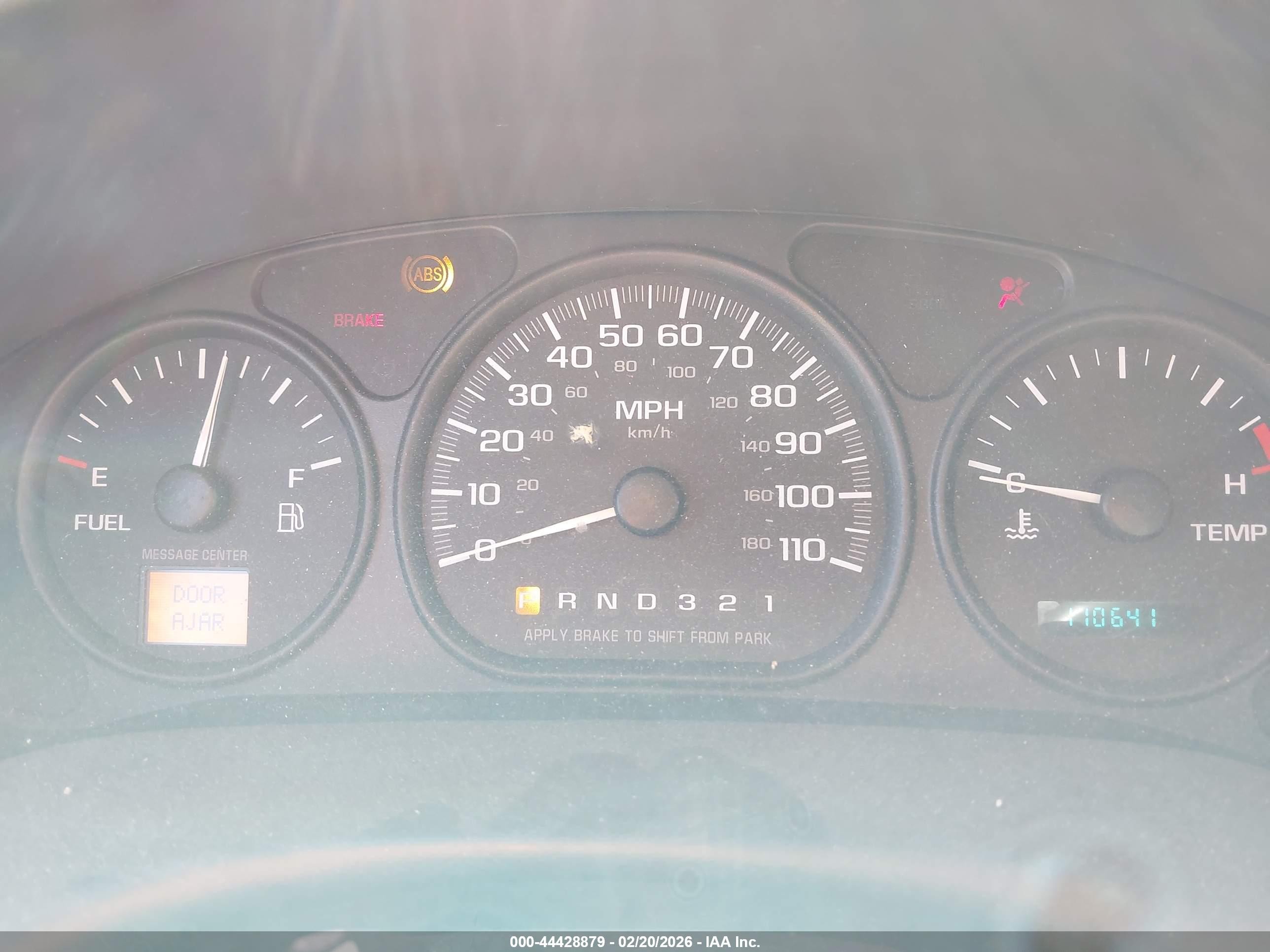 2003 Chevrolet Venture Ls/lt W/1sd/lt W/1sg Серебряный vin: 1GNDX03E13D20382 