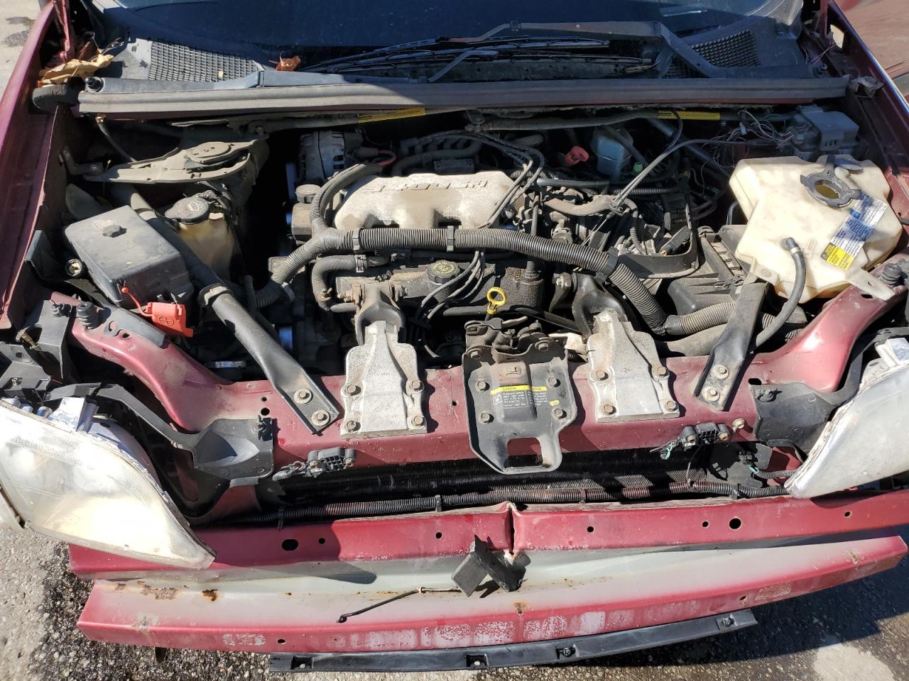2002 Chevrolet Venture Burgundy vin: 1GNDX03E22D153549