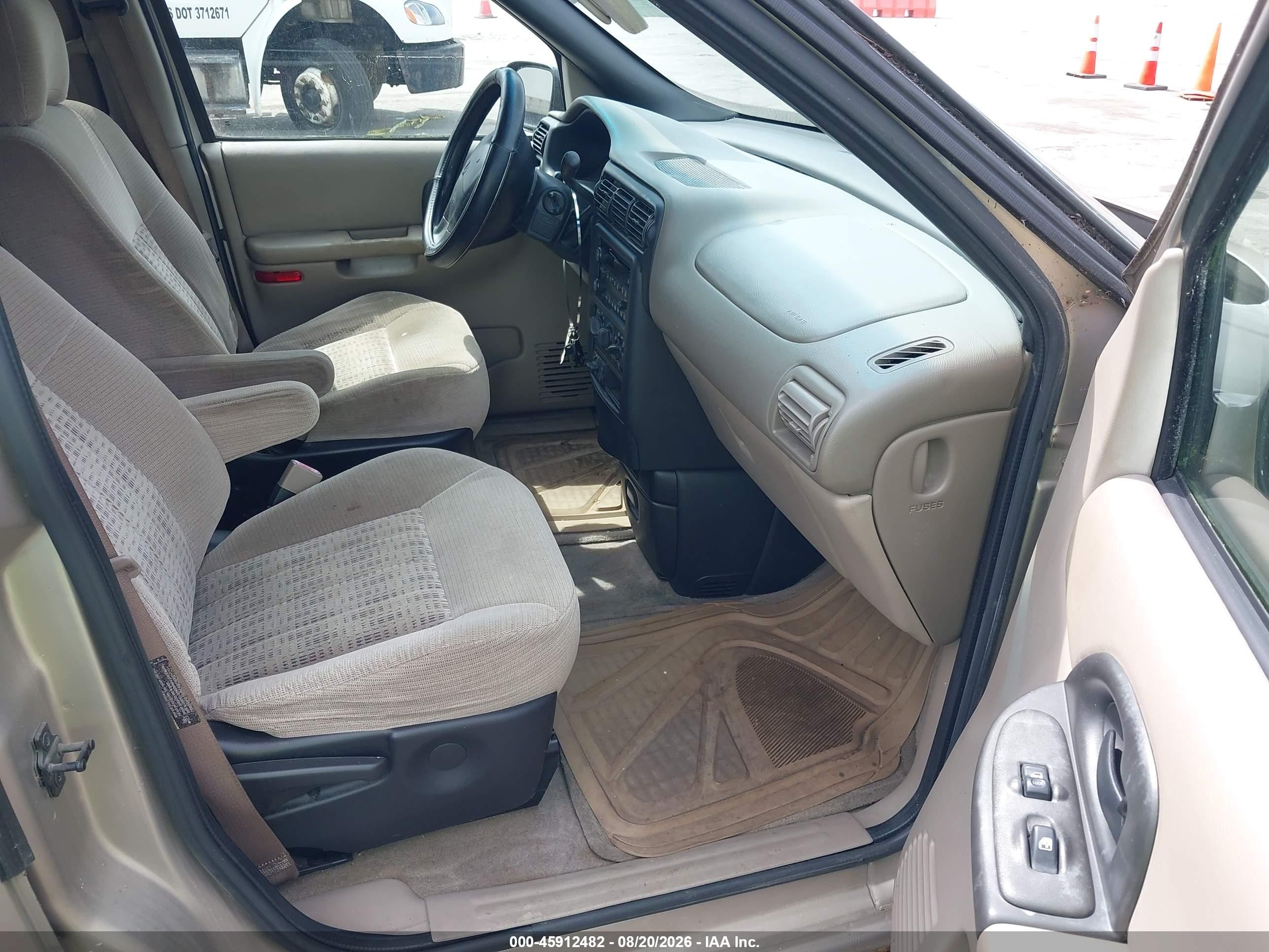 2004 Chevrolet Venture Ls Brown vin: 1GNDX03E24D126385