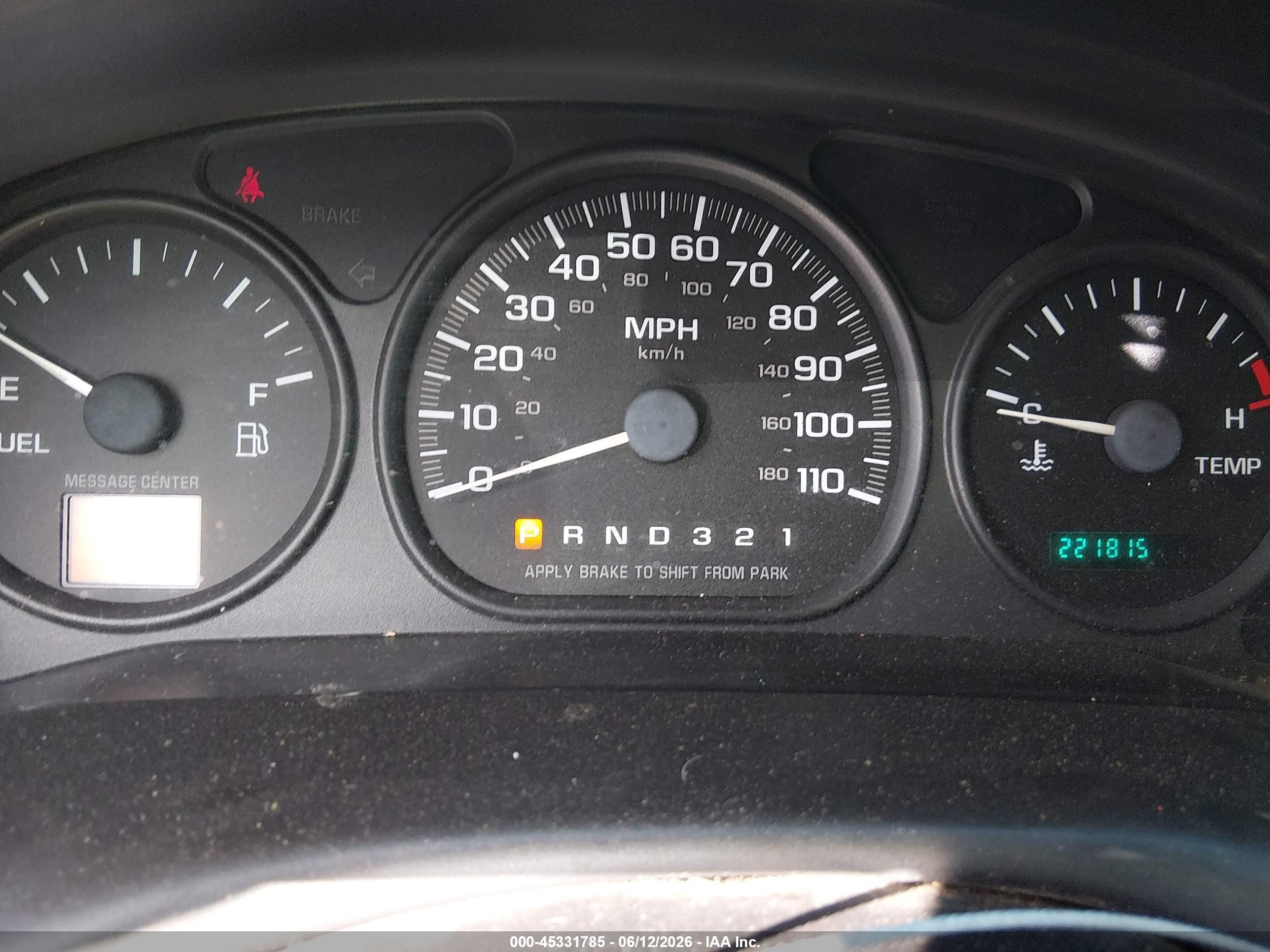 2004 Chevrolet Venture Ls Silver vin: 1GNDX03E24D167650