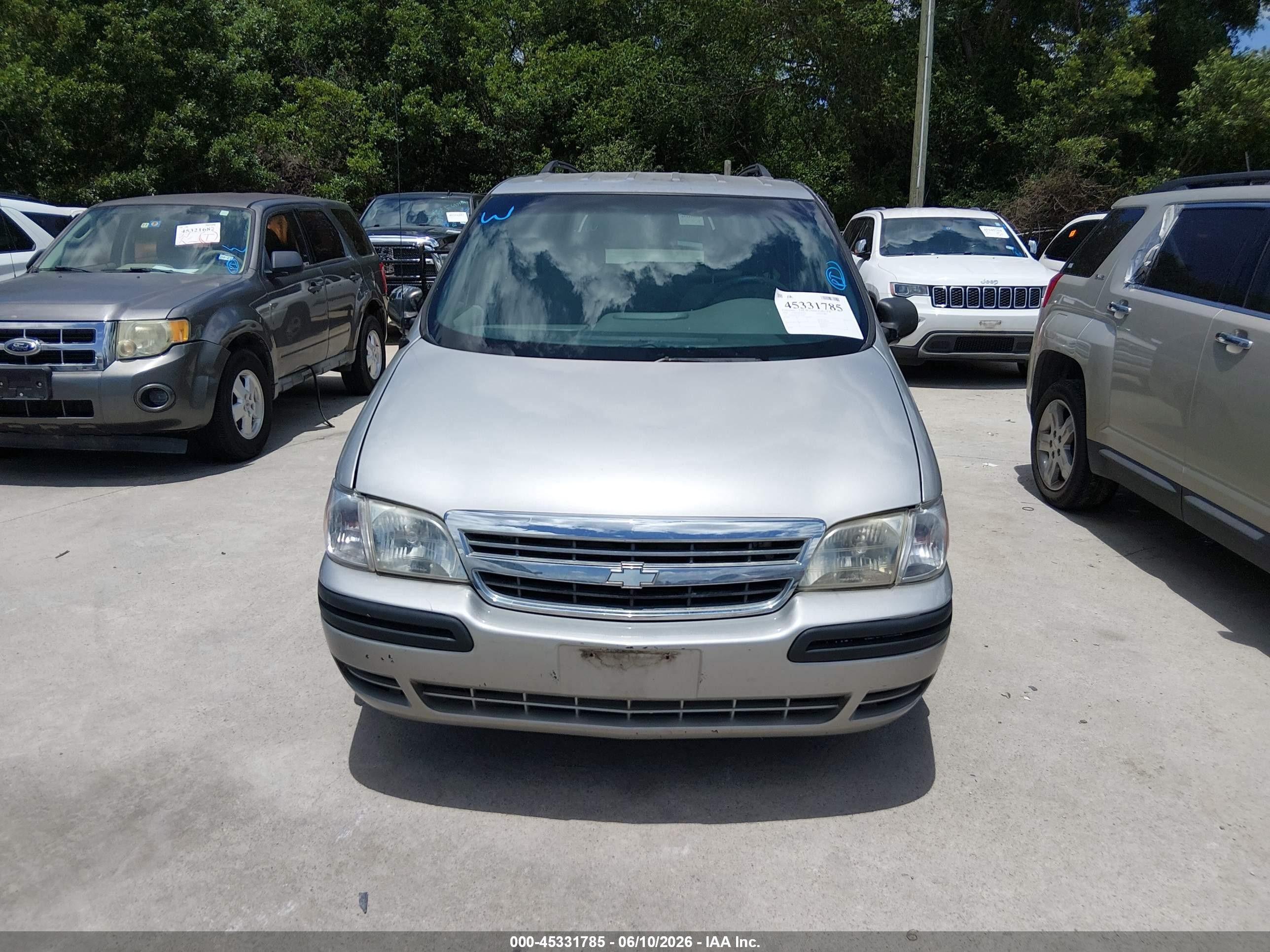 2004 Chevrolet Venture Ls Silver vin: 1GNDX03E24D167650