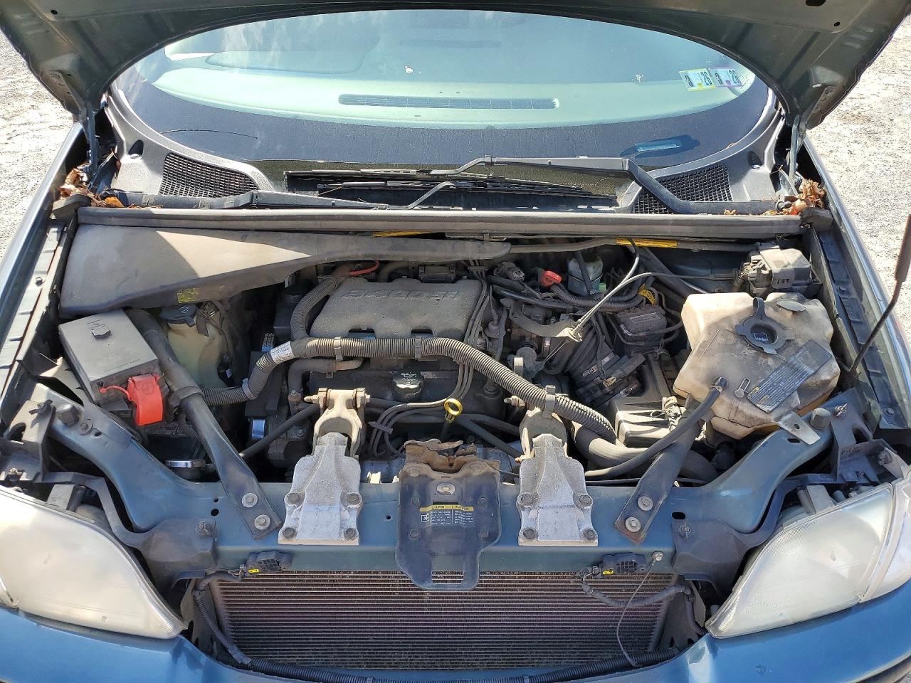 2004 Chev Venture Blue vin: 1GNDX03E34D201448
