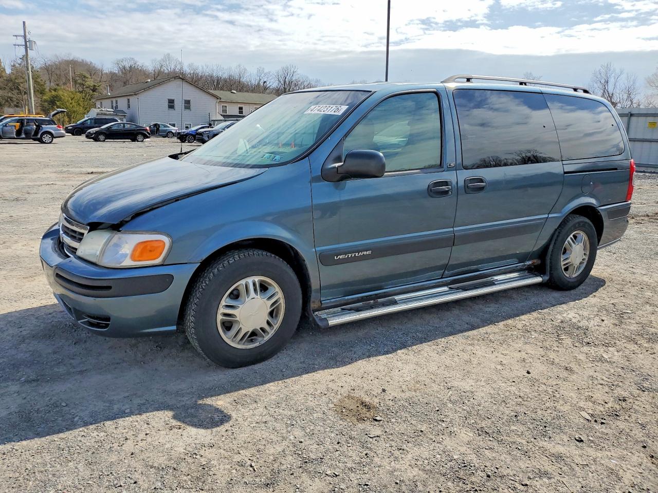 2004 Chev Venture Blue vin: 1GNDX03E34D201448