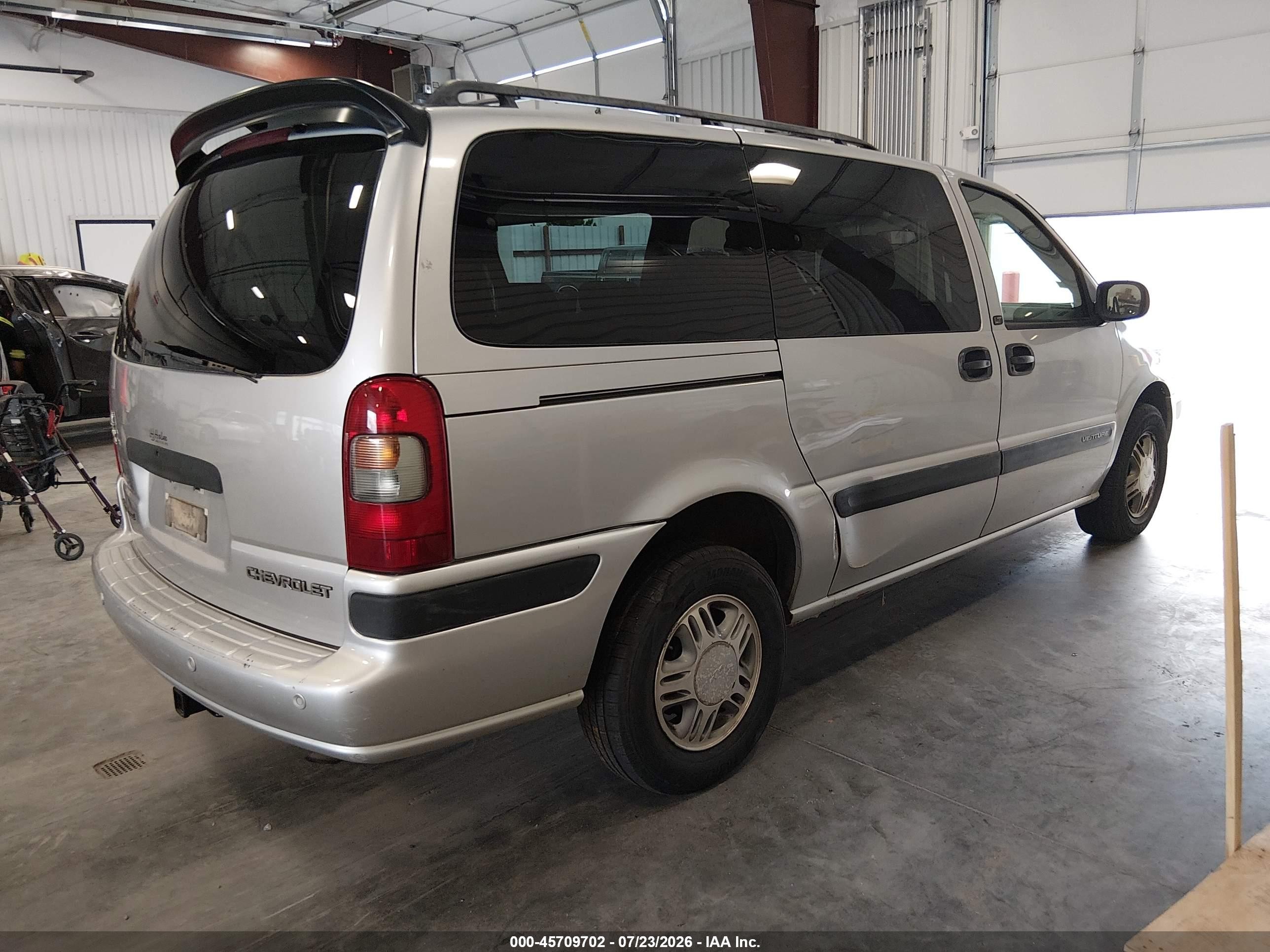 2002 Chevrolet Venture Lt 1sd Pkg Silver vin: 1GNDX03E42D213699