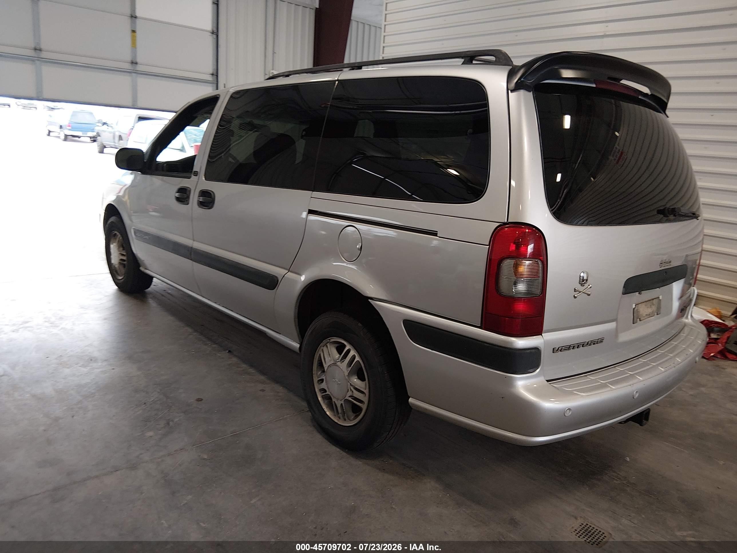 2002 Chevrolet Venture Lt 1sd Pkg Silver vin: 1GNDX03E42D213699
