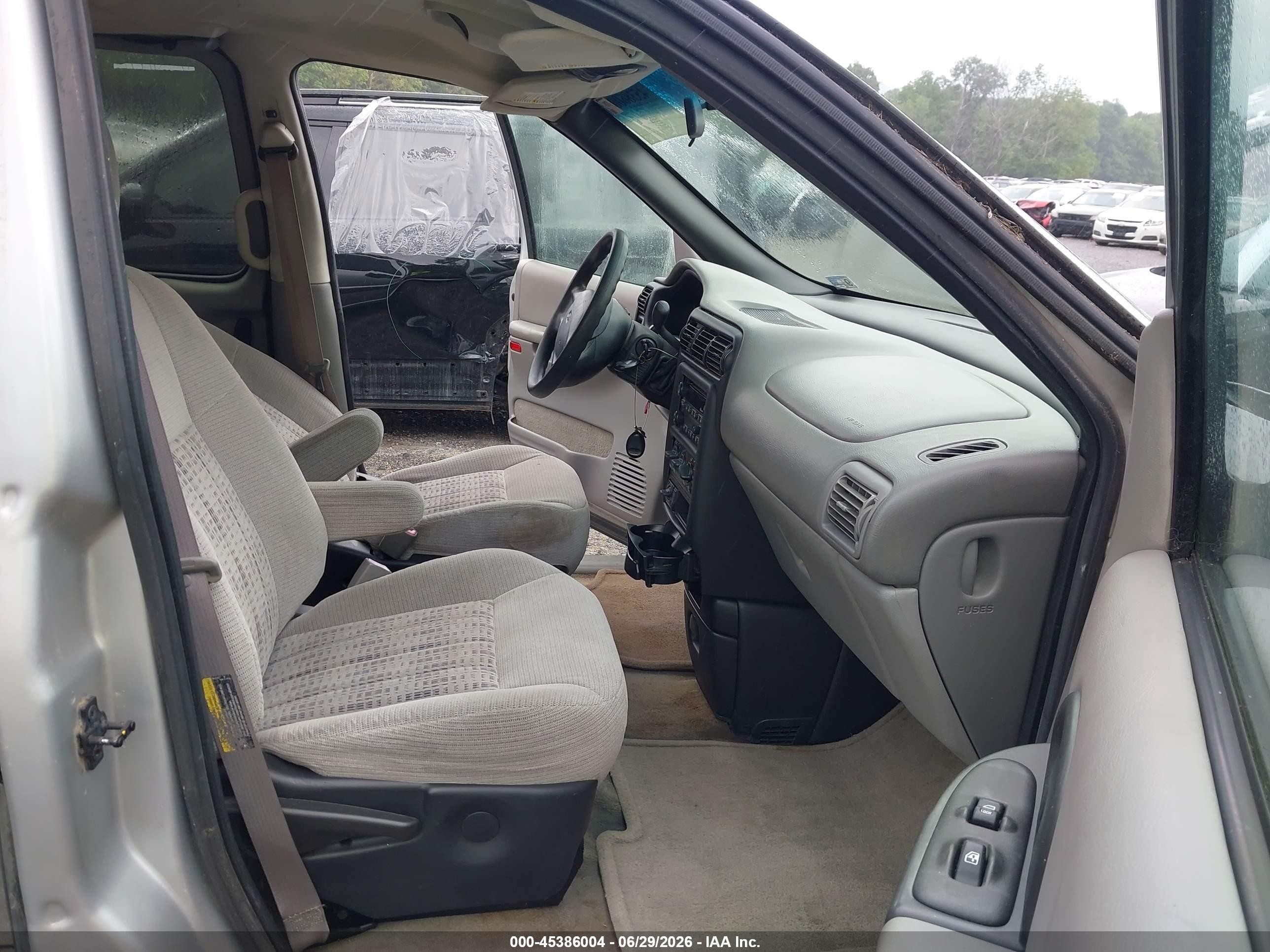 2003 Chevrolet Venture Ls 1sc Pkg Silver vin: 1GNDX03E53D103164
