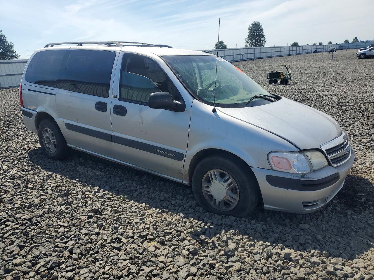 2003 Chevrolet Venture Silver vin: 1GNDX03E53D120403