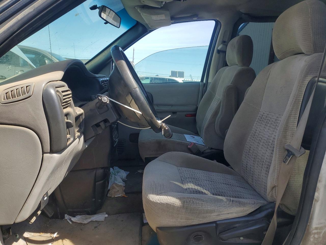 2003 Chevrolet Venture Silver vin: 1GNDX03E53D120403
