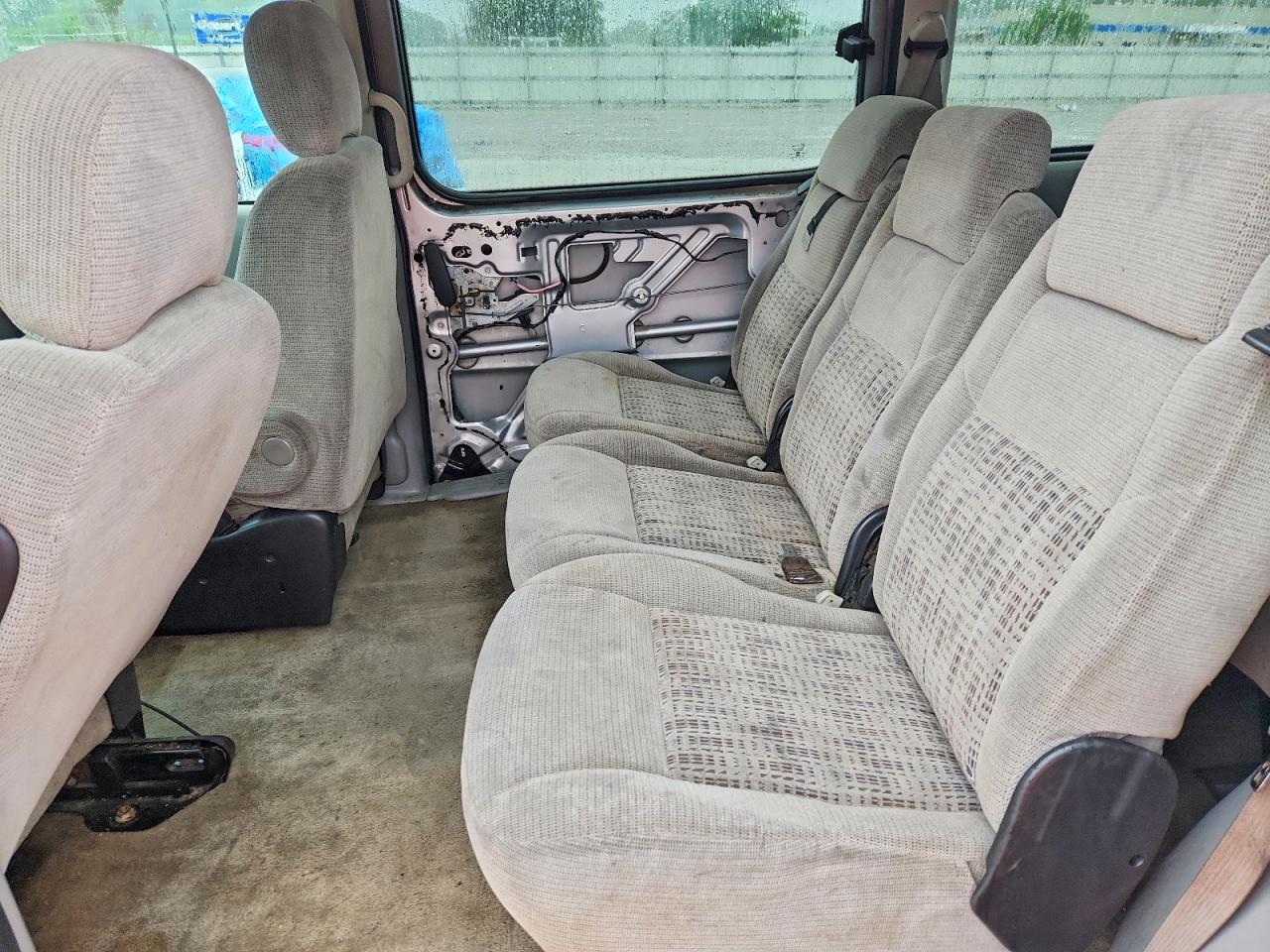 2003 Chevrolet Venture Silver vin: 1GNDX03E53D180150