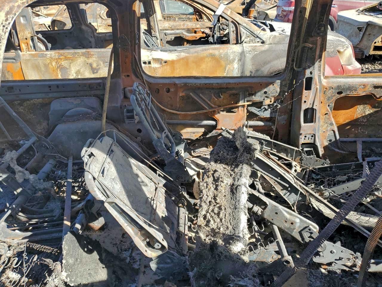 2002 Chevrolet Venture Burn vin: 1GNDX03E62D230276