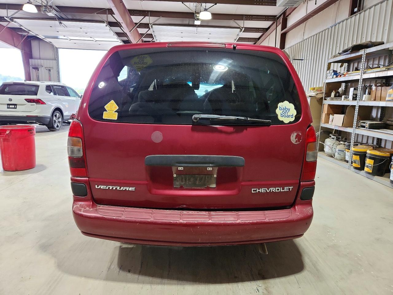 2004 Chevrolet Venture Burgundy vin: 1GNDX03E64D112361