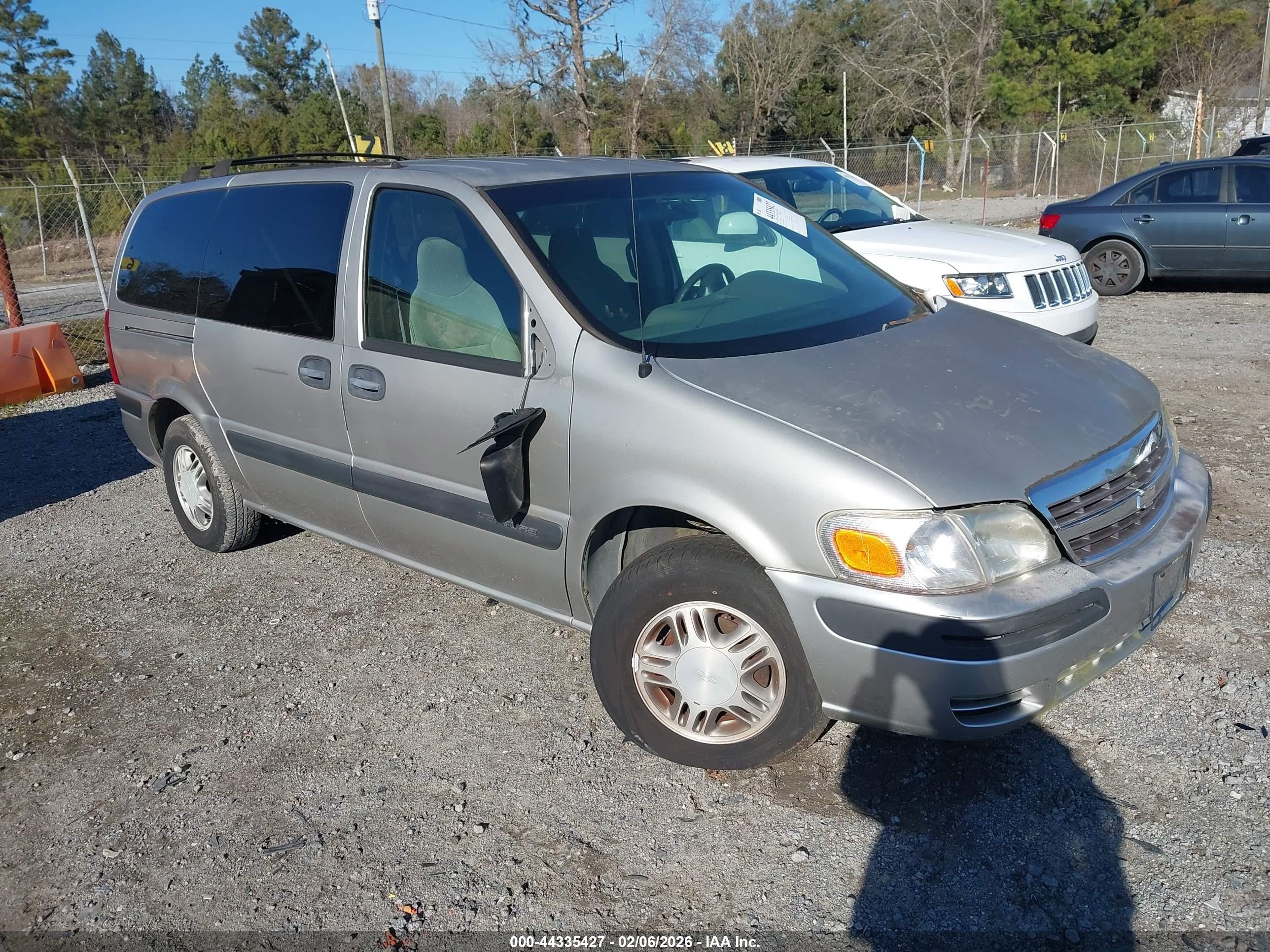 2004 Chevrolet Venture Plus Silver vin: 1GNDX03E64D156764