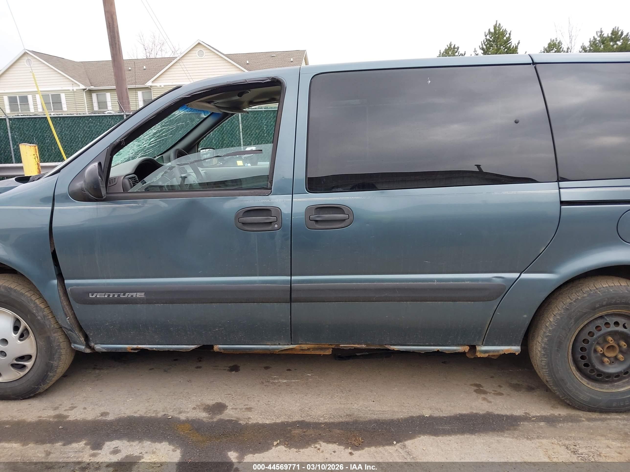 2004 Chevrolet Venture Plus Gray vin: 1GNDX03E64D235576