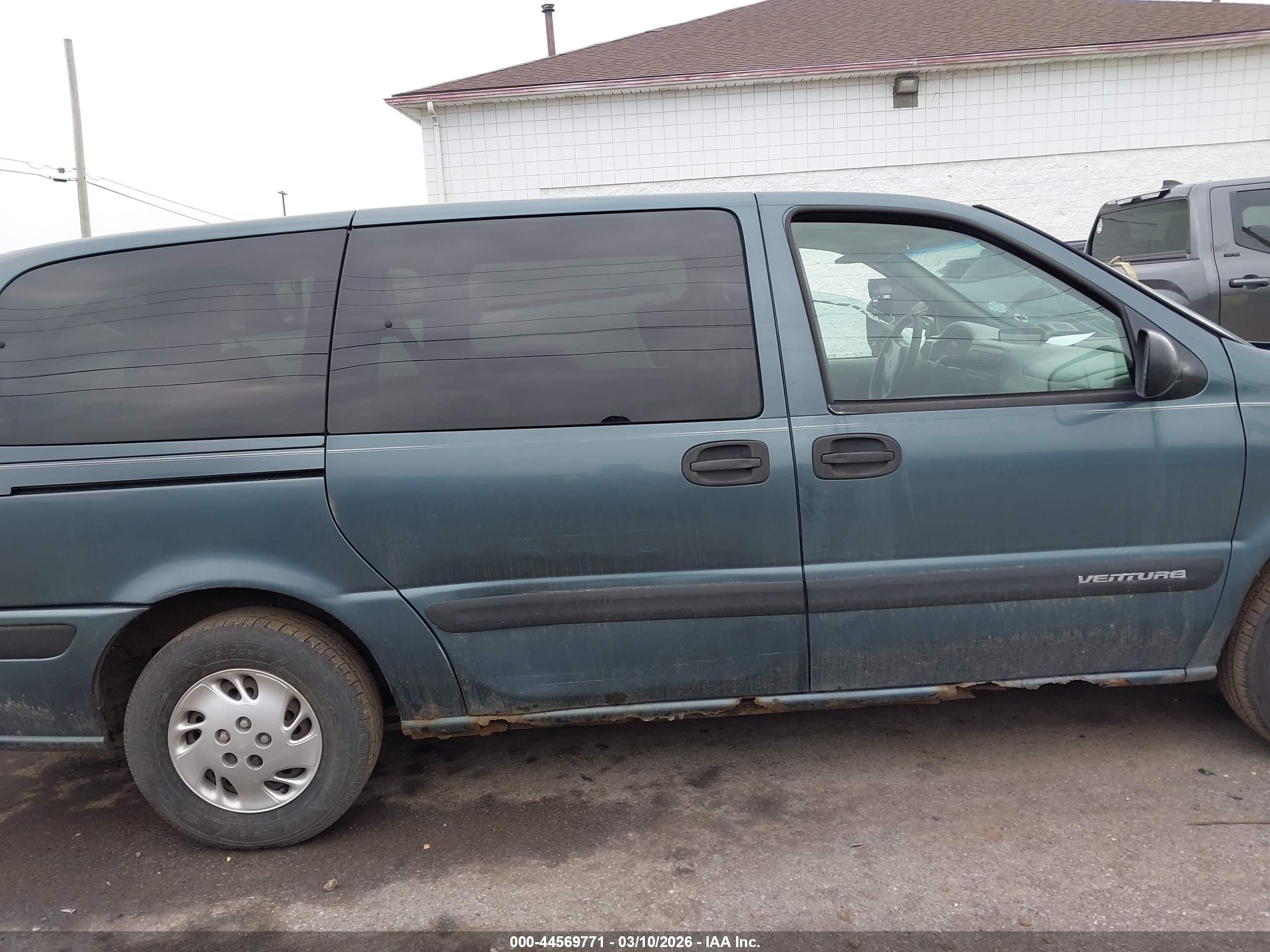 2004 Chevrolet Venture Plus Gray vin: 1GNDX03E64D235576