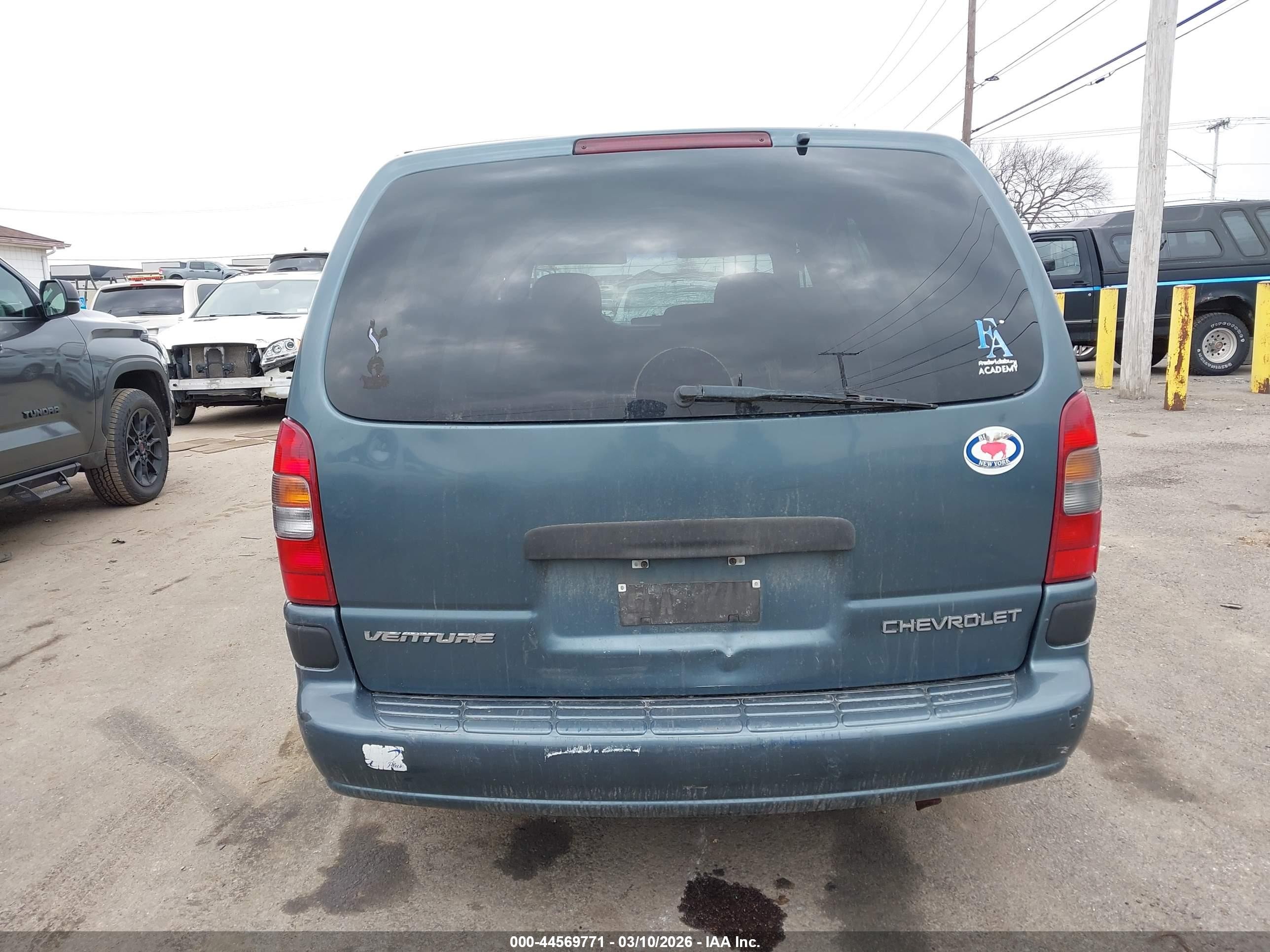 2004 Chevrolet Venture Plus Gray vin: 1GNDX03E64D235576