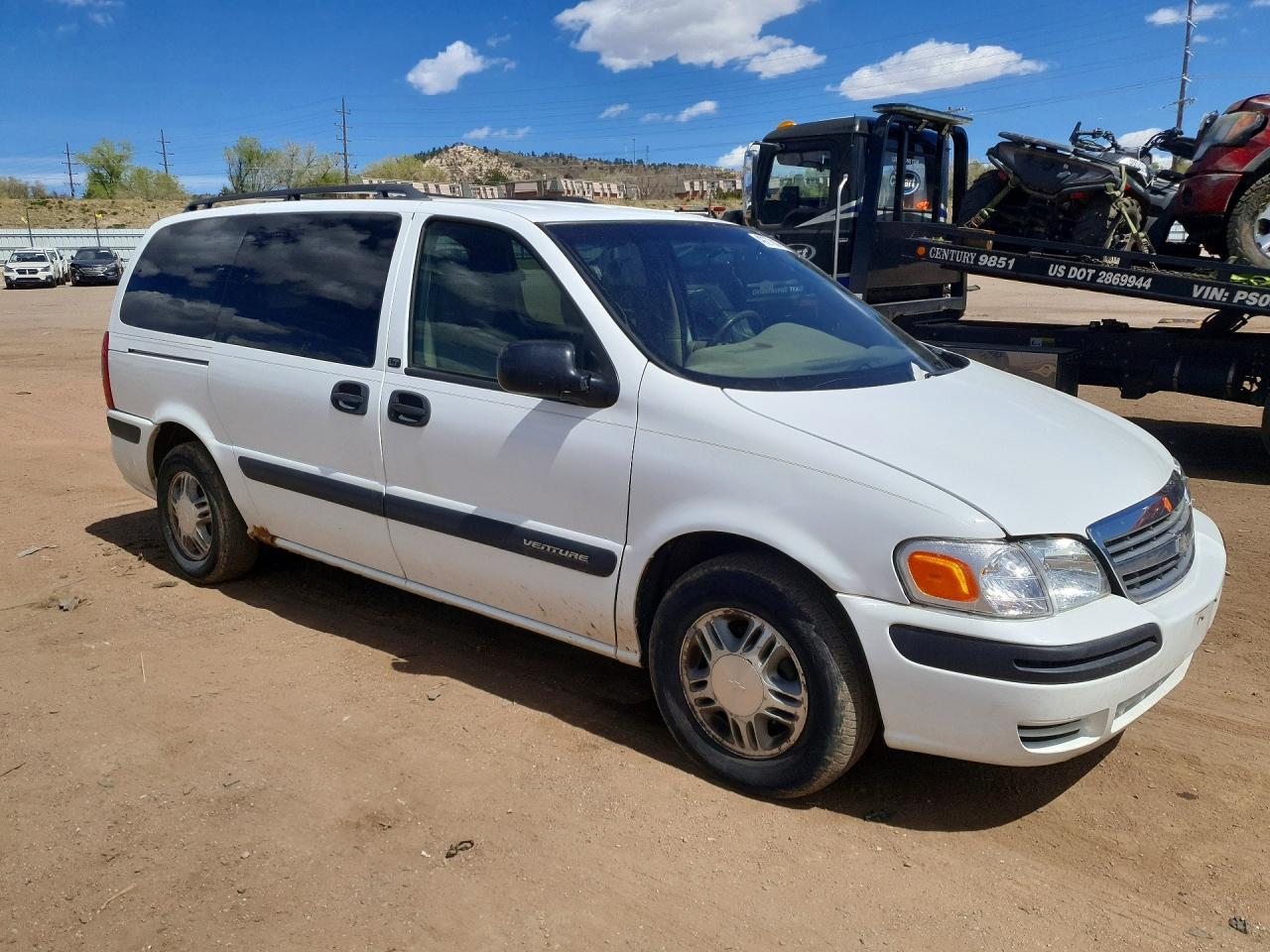 2001 Chev Venture White vin: 1GNDX03E71D160141