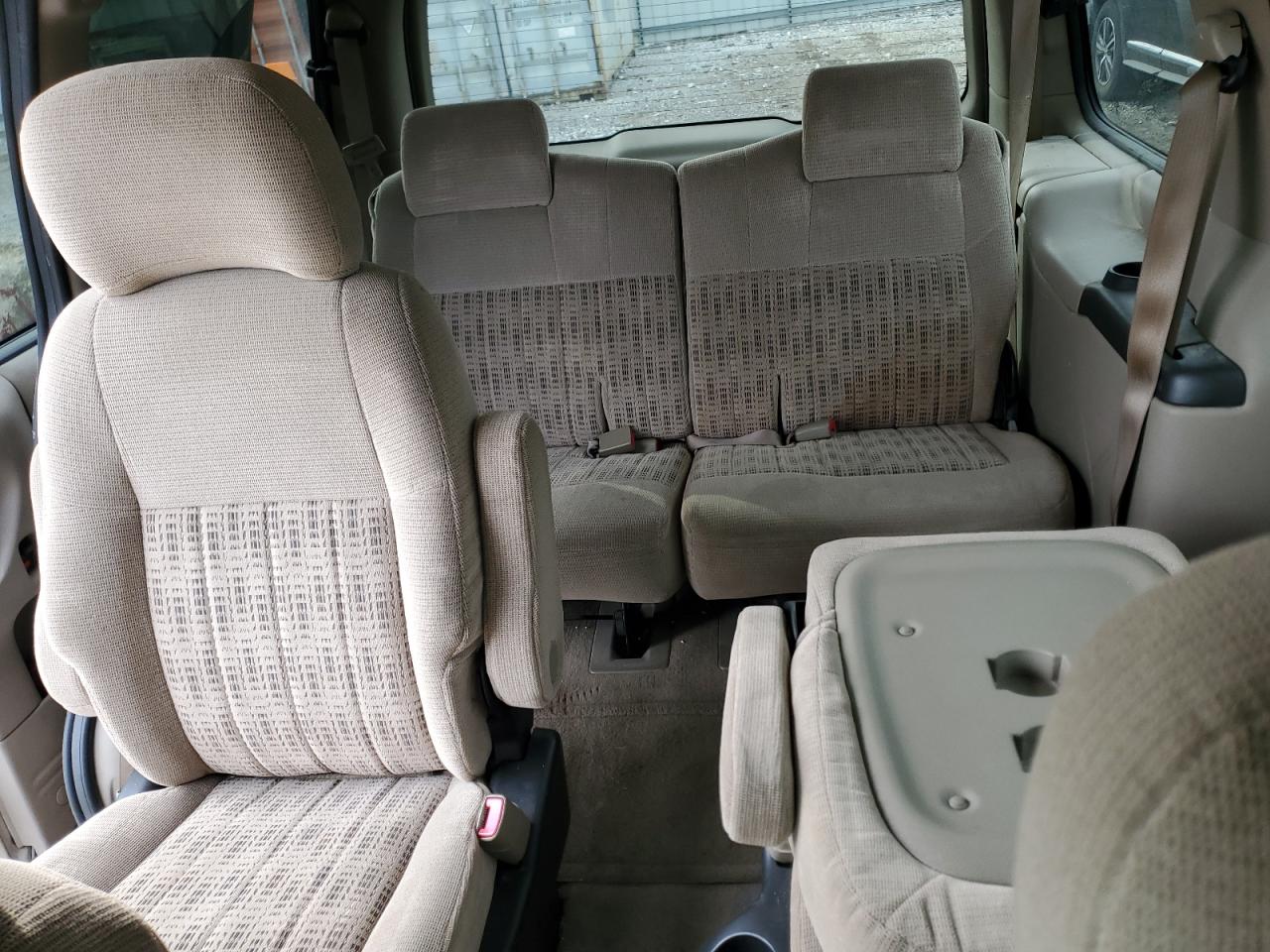 2003 Chev Venture Tan vin: 1GNDX03E73D277155
