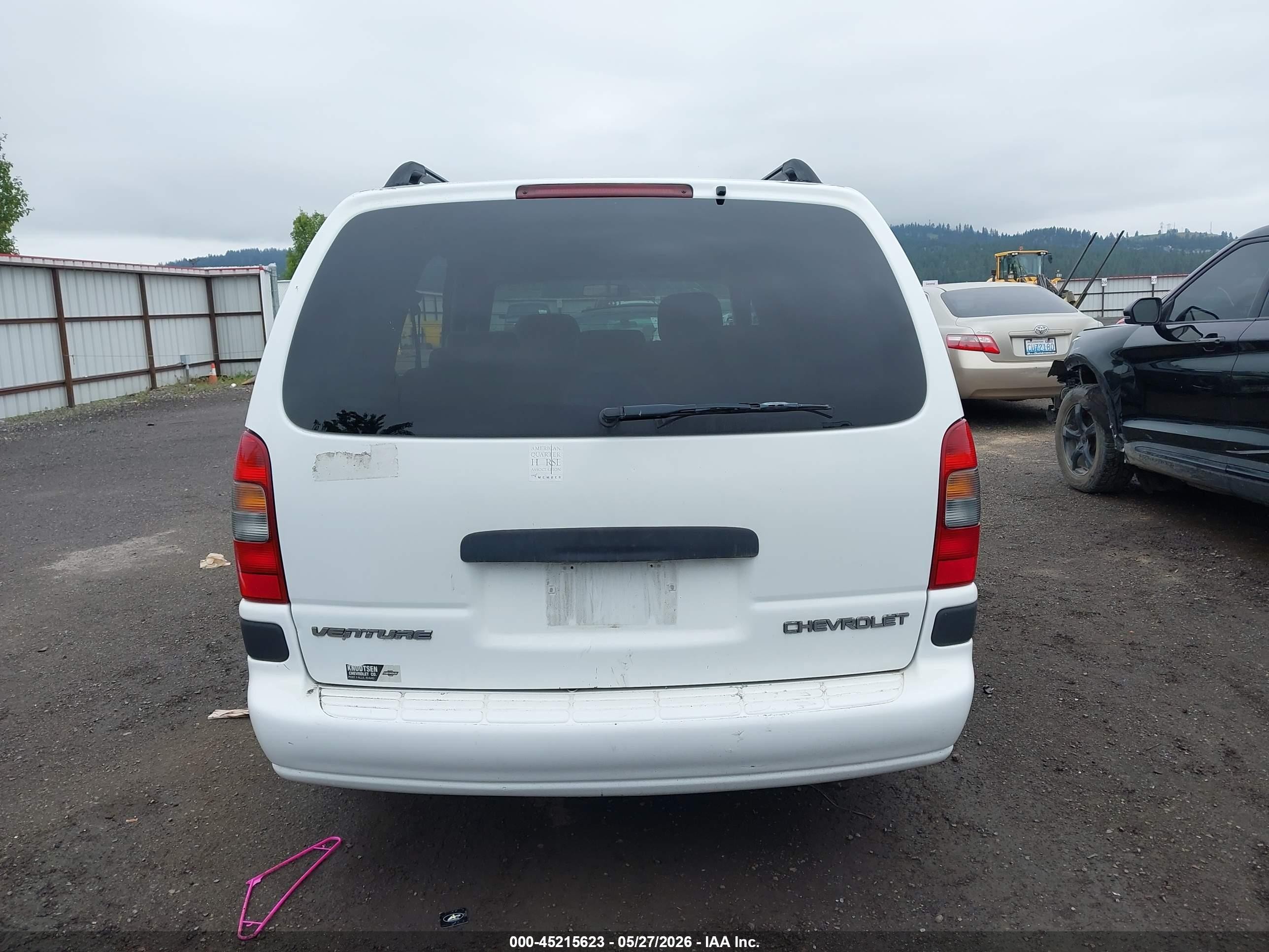 2004 Chevrolet Venture Ls White vin: 1GNDX03E74D165487