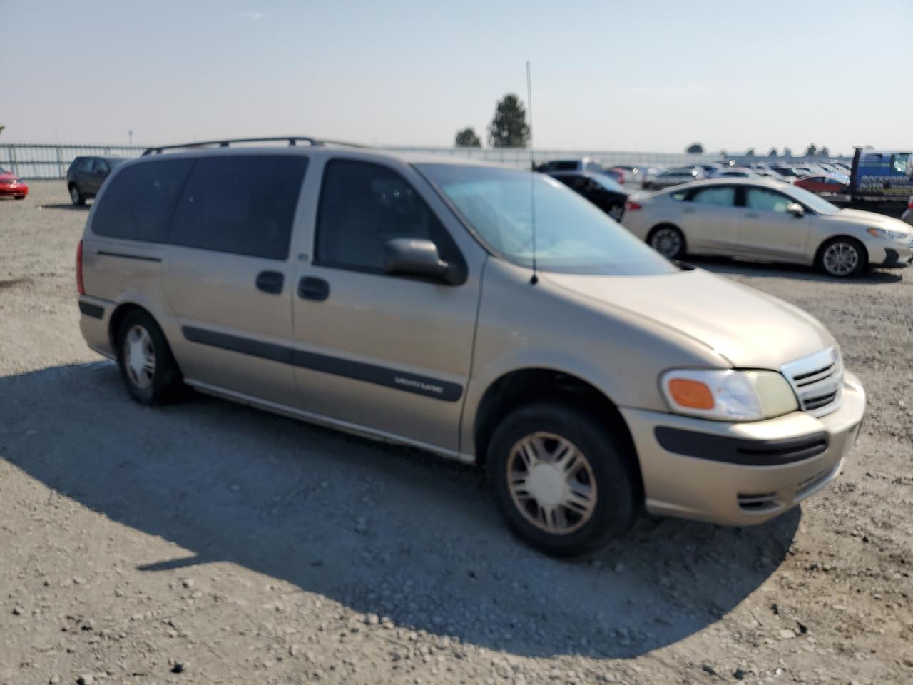 2002 Chevrolet Venture Gold vin: 1GNDX03E82D255177