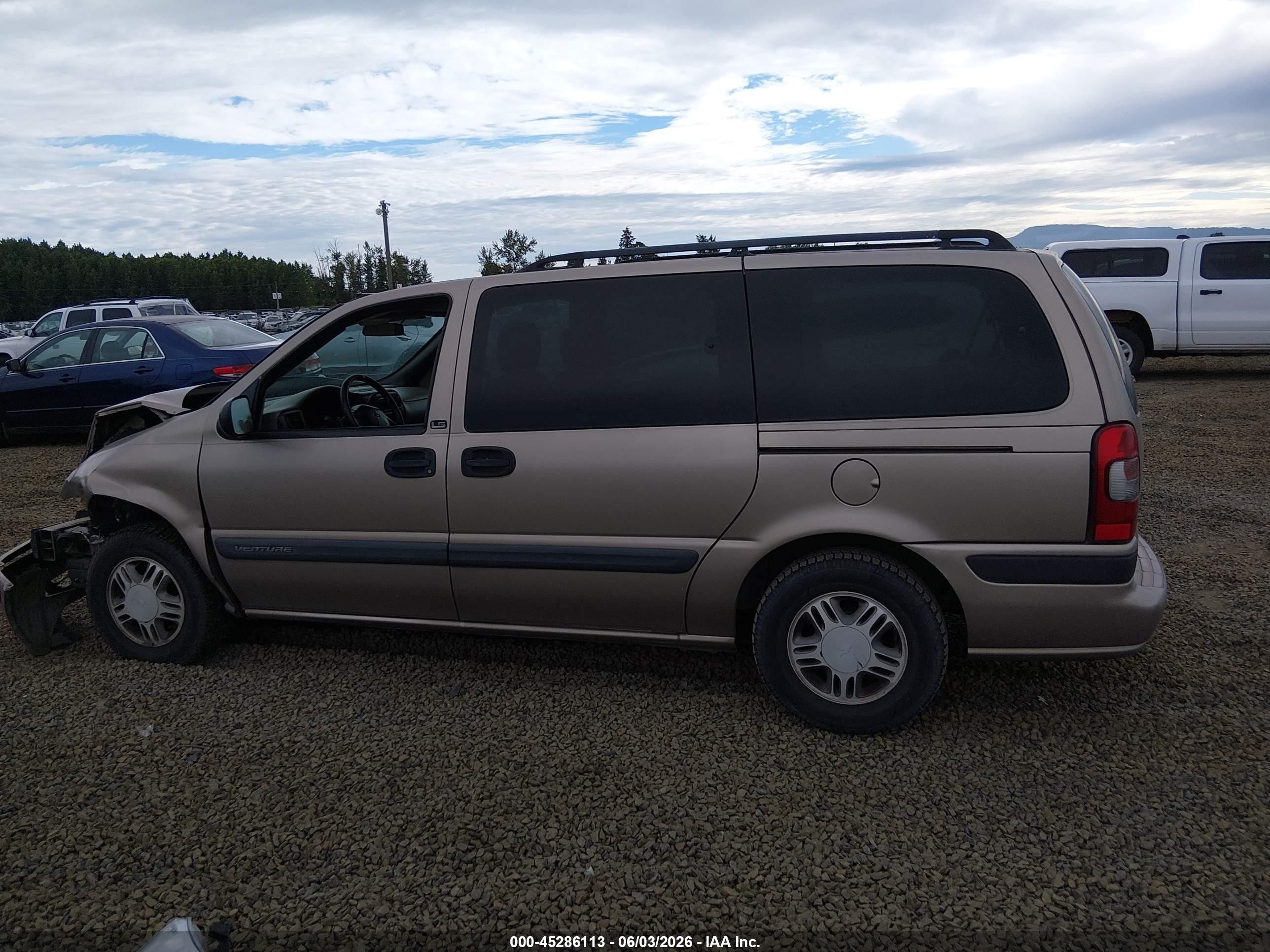 2004 Chevrolet Venture Ls Коричневый vin: 1GNDX03E84D120767