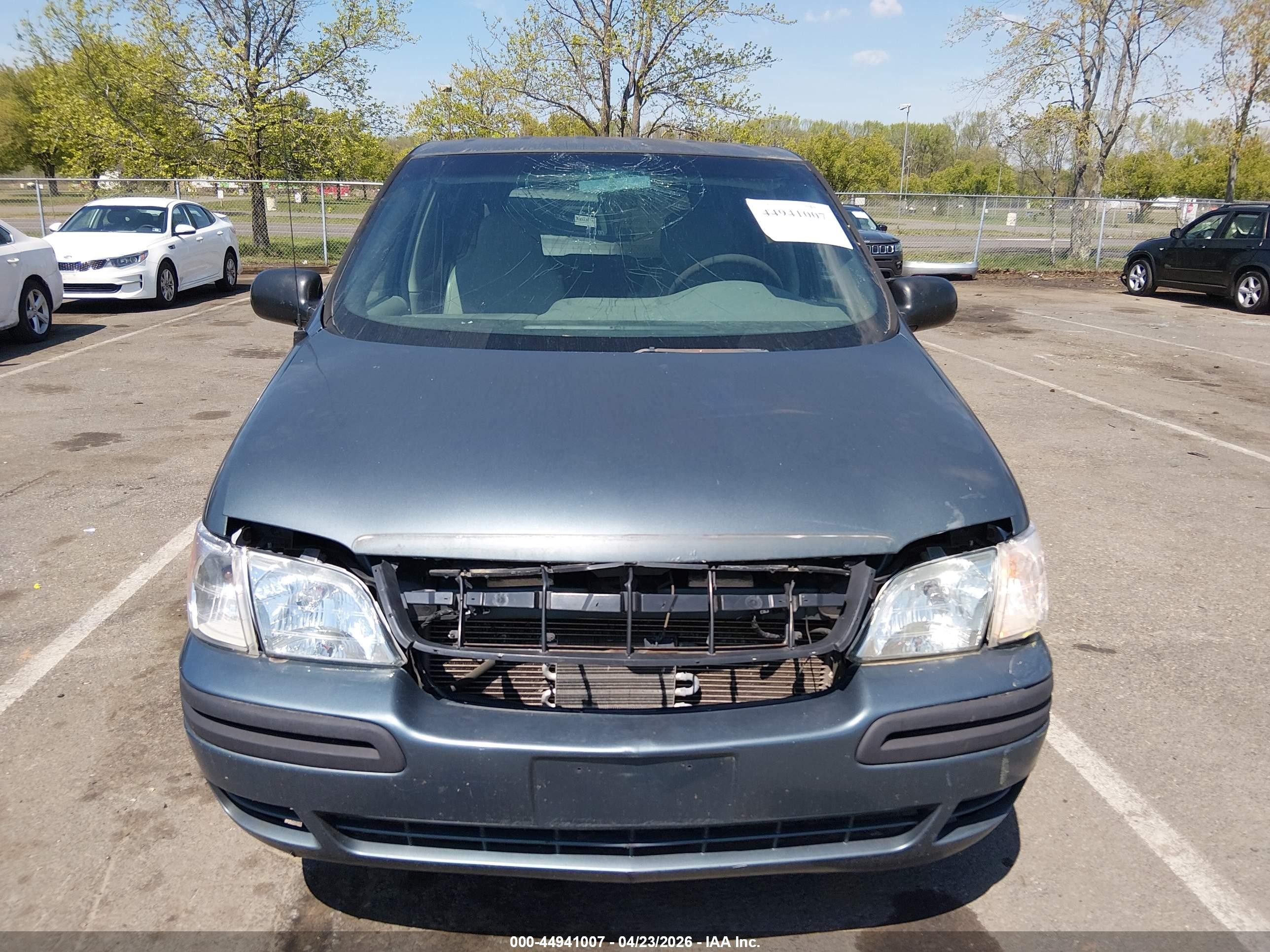 2004 Chevrolet Venture Plus Синий vin: 1GNDX03E84D251682