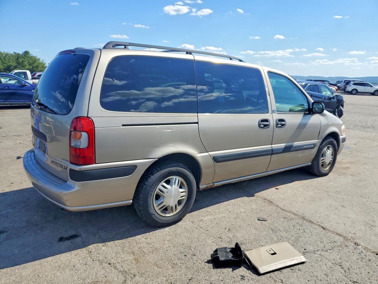 2001 Chevrolet Venture Beige vin: 1GNDX03E91D104329