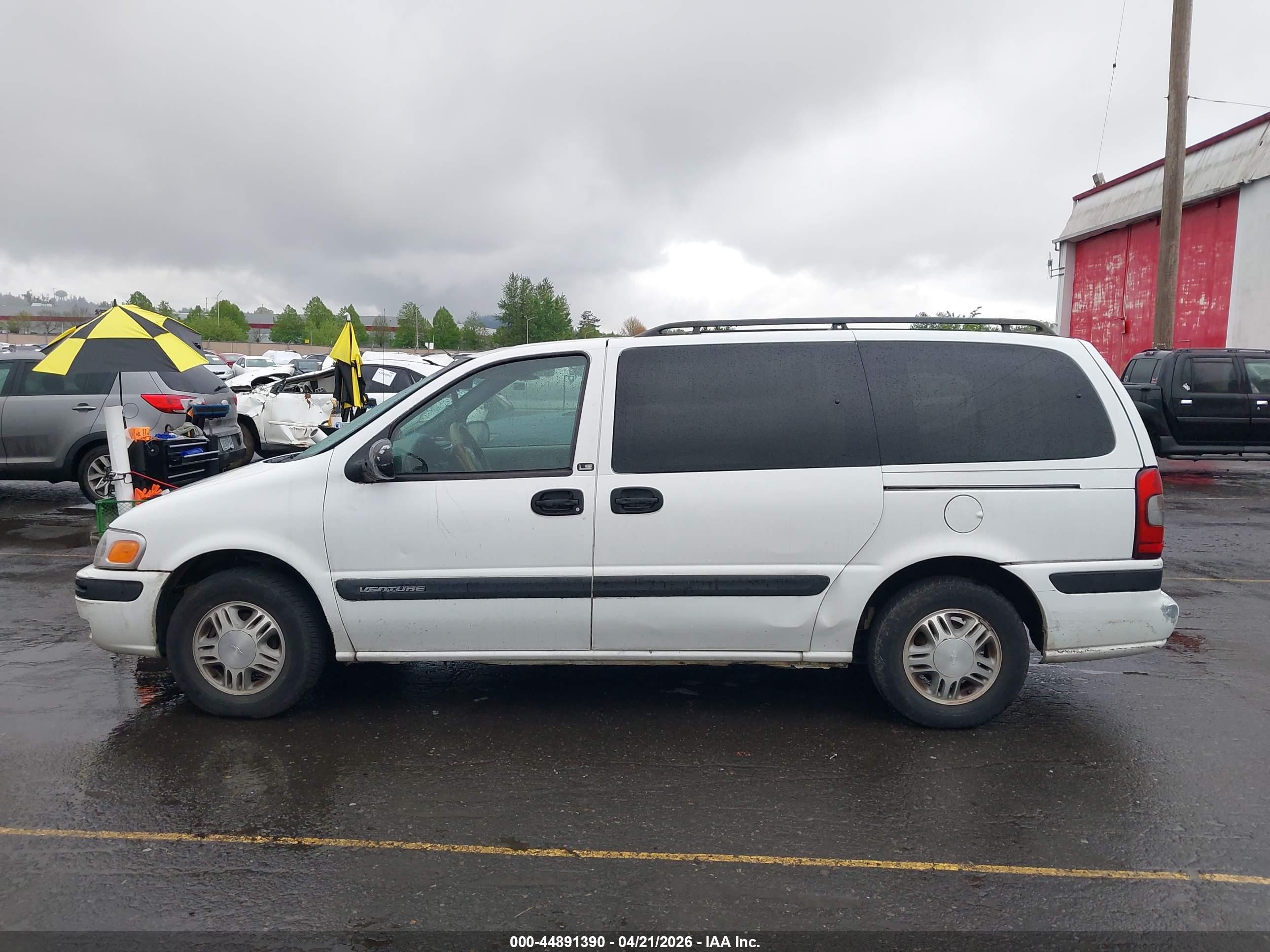 2004 Chevrolet Venture Ls White vin: 1GNDX03E94D239251