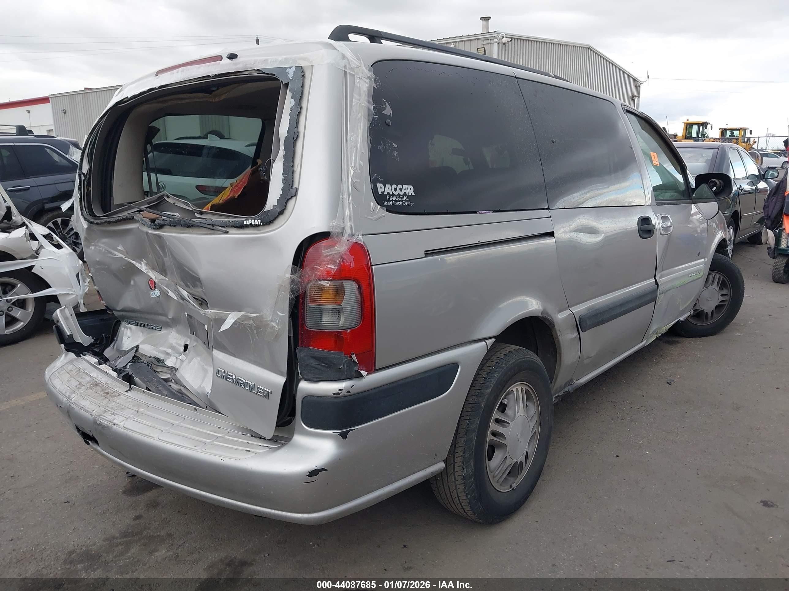 2004 Chevrolet Venture Ls Silver vin: 1GNDX03EX4D174667