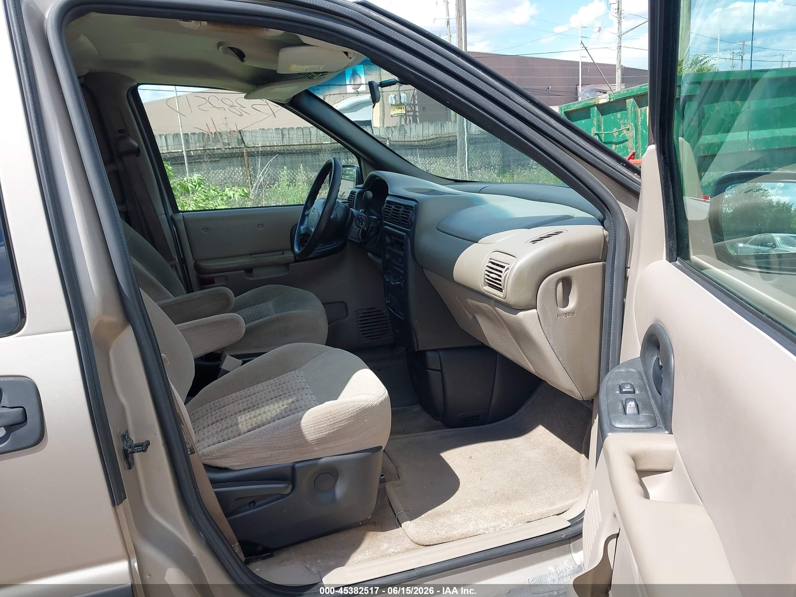 2004 Chevrolet Venture Ls Beige vin: 1GNDX03EX4D225536