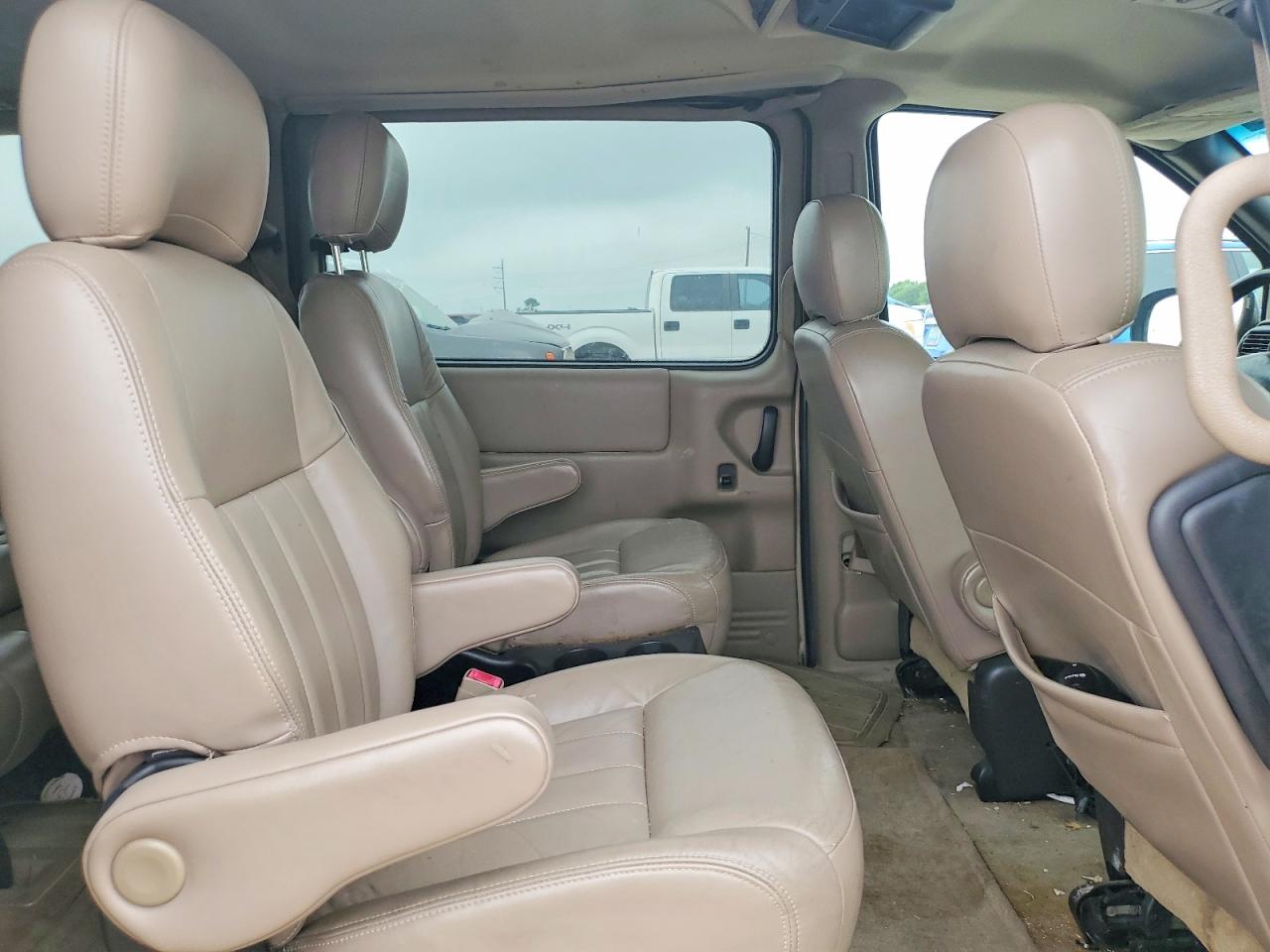 2004 Chevrolet Venture Luxury Tan vin: 1GNDX13E14D117666