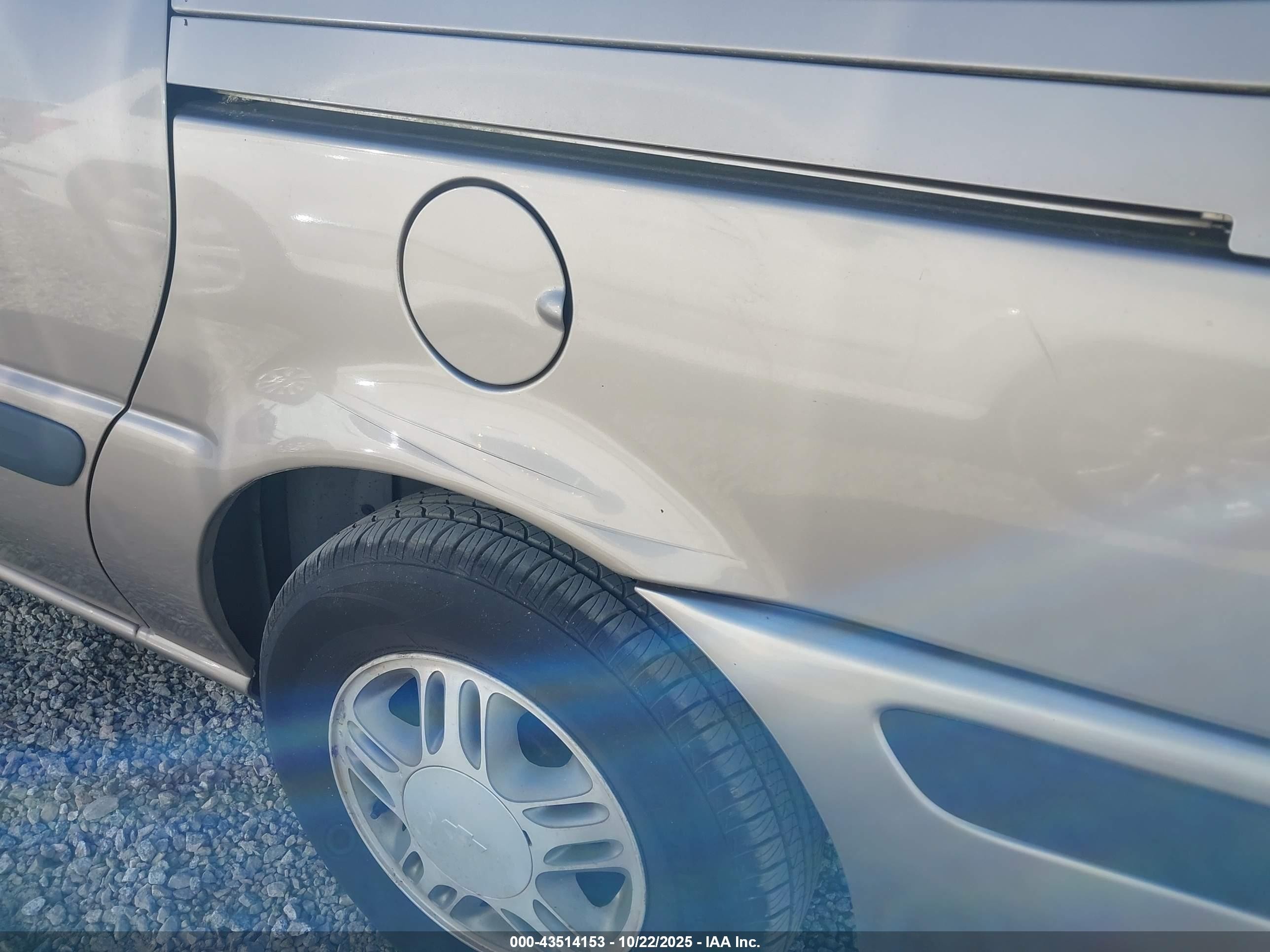 2004 Chevrolet Venture Lt Золотой vin: 1GNDX13E54D231847