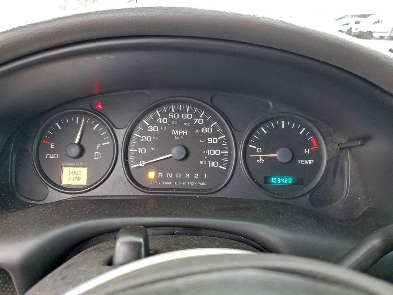 2001 Chevrolet Venture Luxury Black vin: 1GNDX13E71D148867
