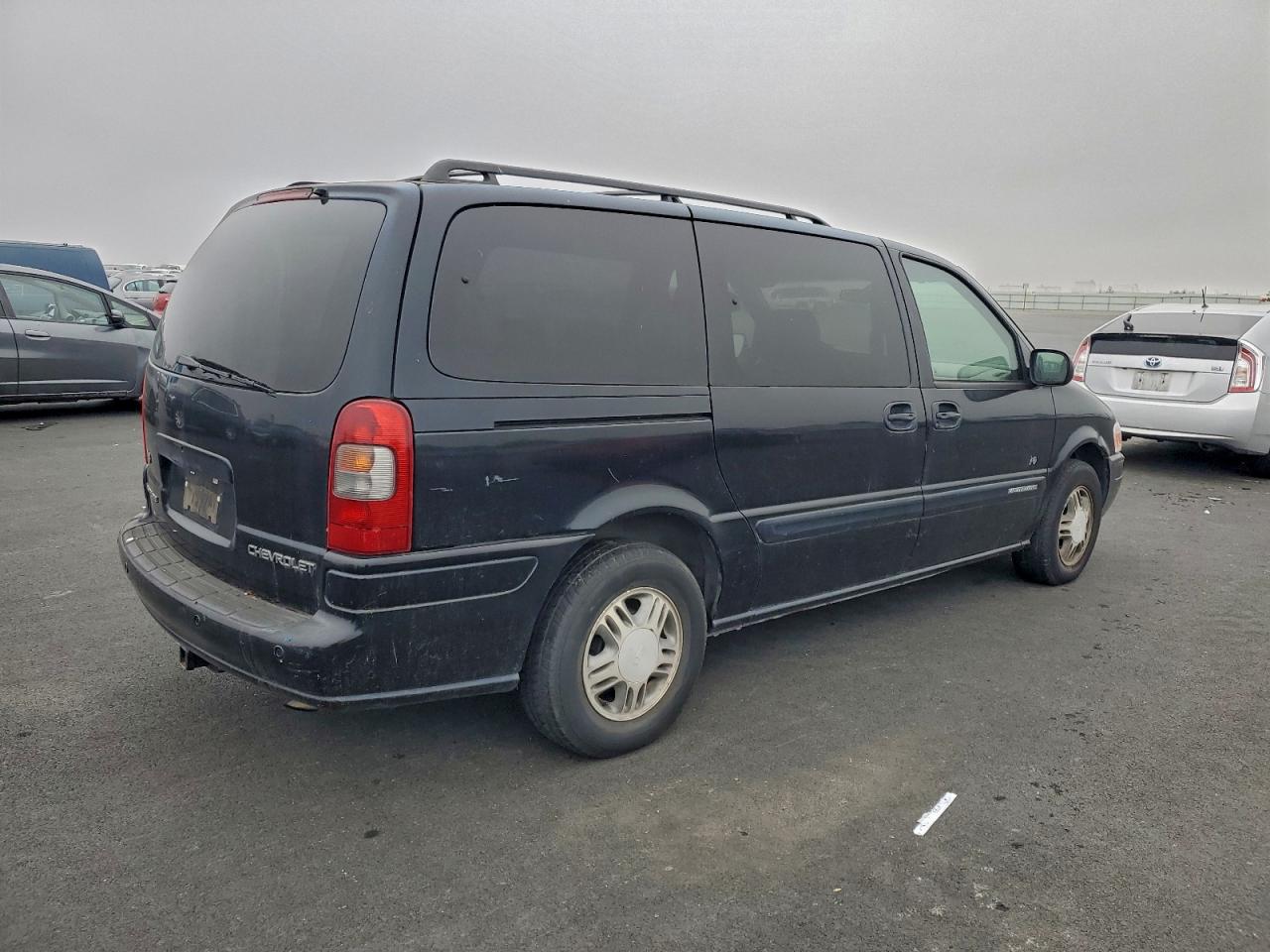 2001 Chevrolet Venture Luxury Black vin: 1GNDX13E71D148867