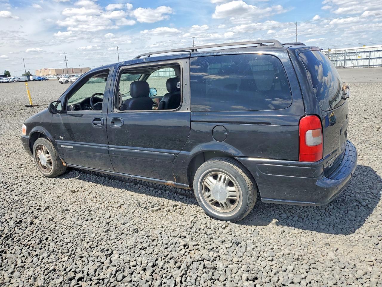 2002 Chevrolet Venture Luxury Black vin: 1GNDX13E92D190037