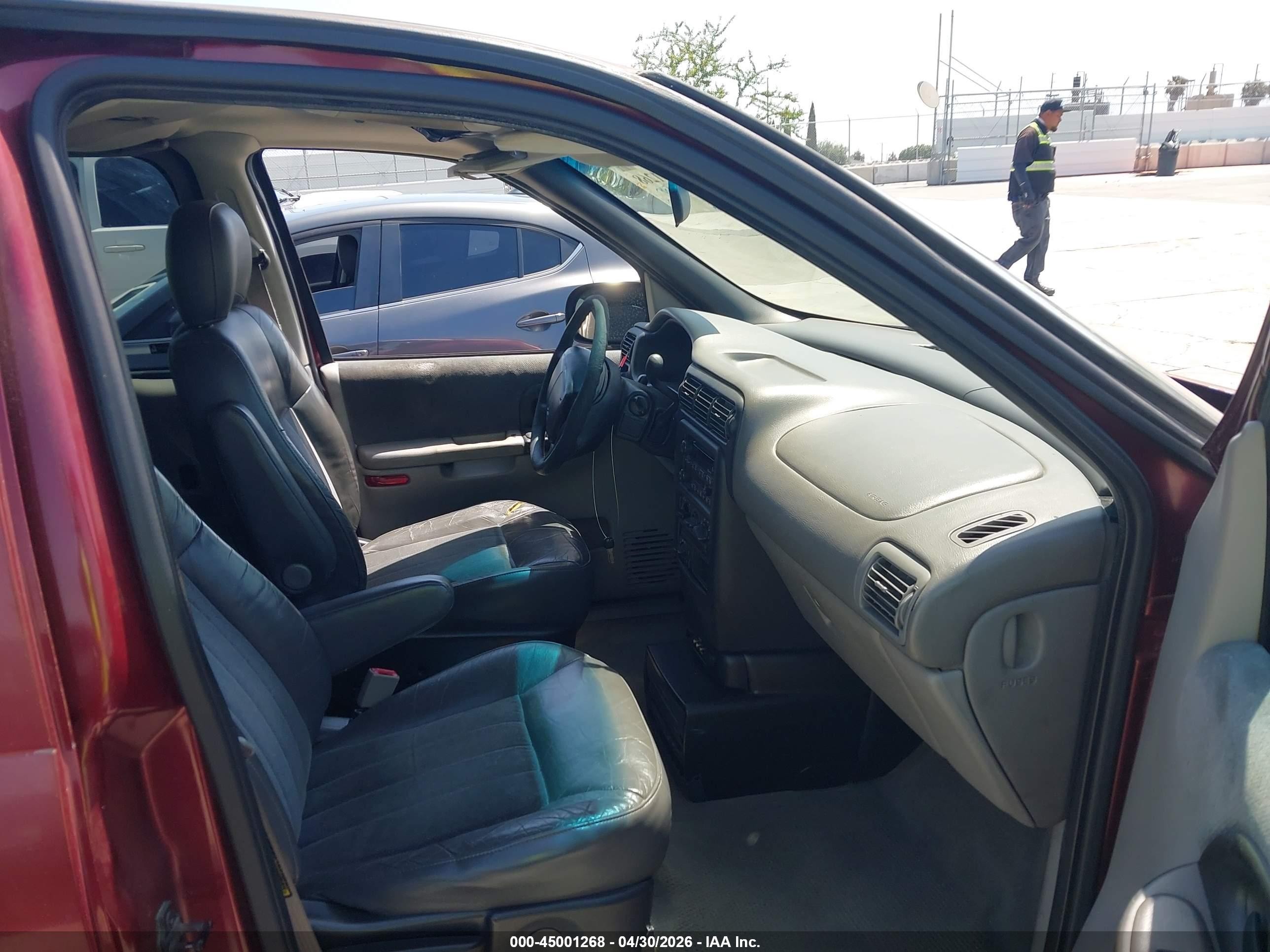 2001 Chevrolet Venture Warner Bros. W/abb Seats Maroon vin: 1GNDX13EX1D166764