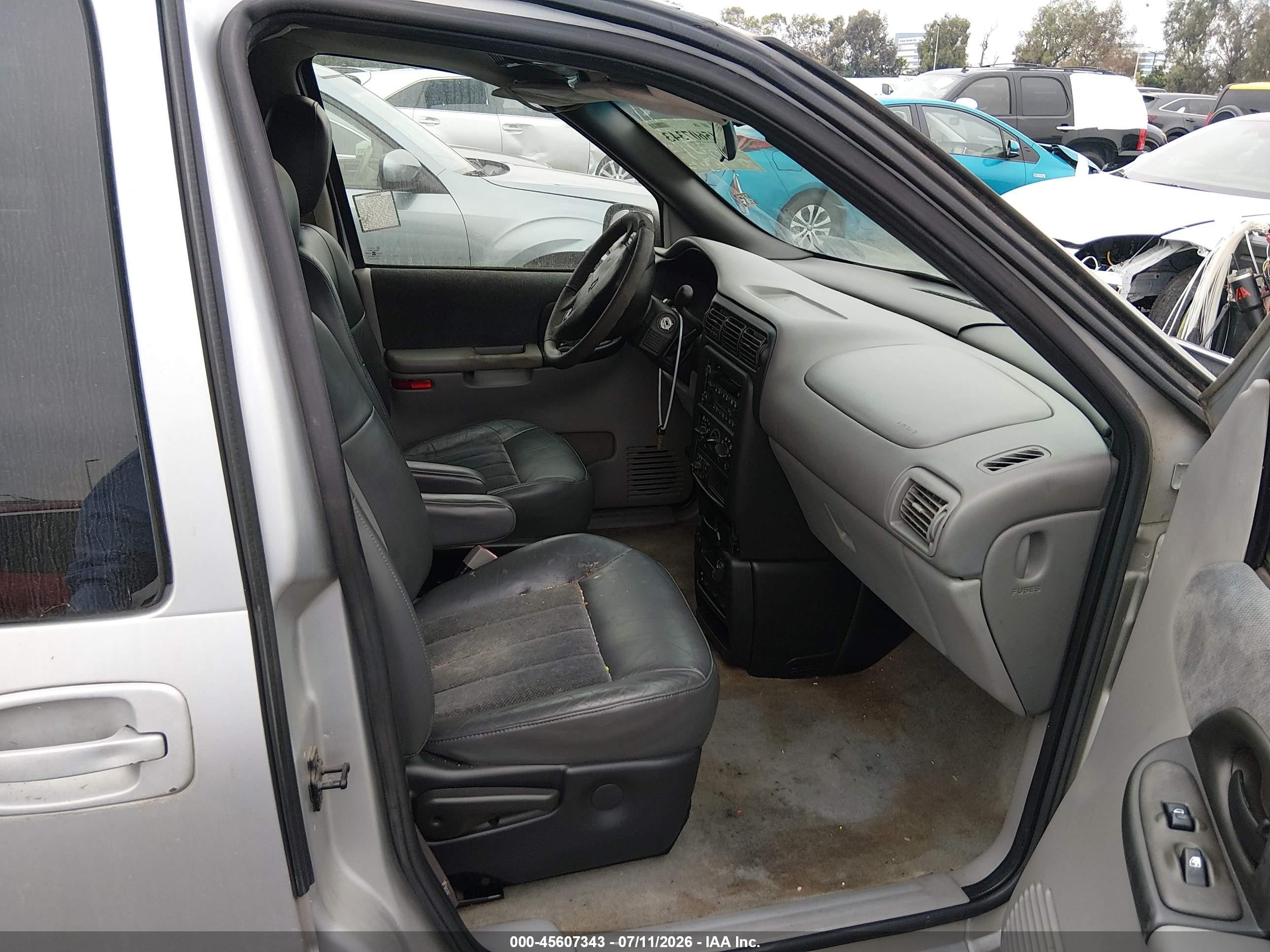 2003 Chevrolet Venture Luxury Silver vin: 1GNDX13EX3D322448